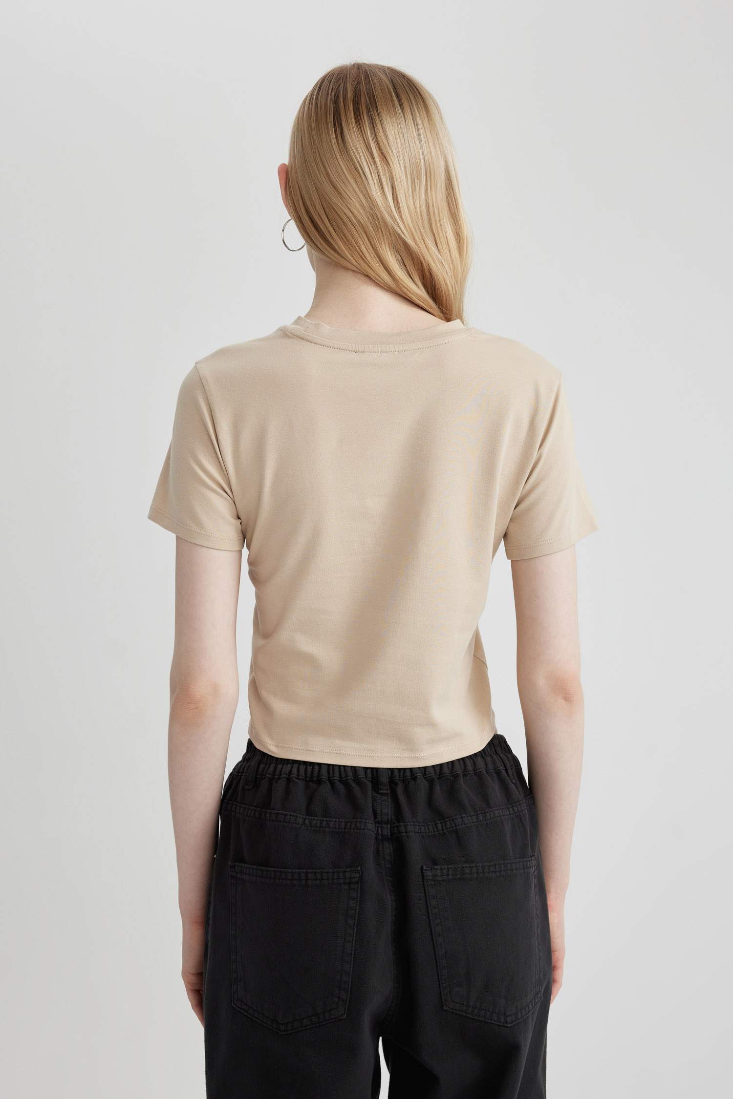 تيشيرت نص كم سليم فيت