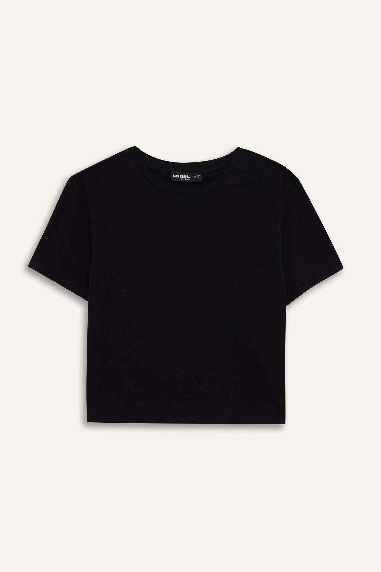 Обтягивающая футболка с коротким рукавом