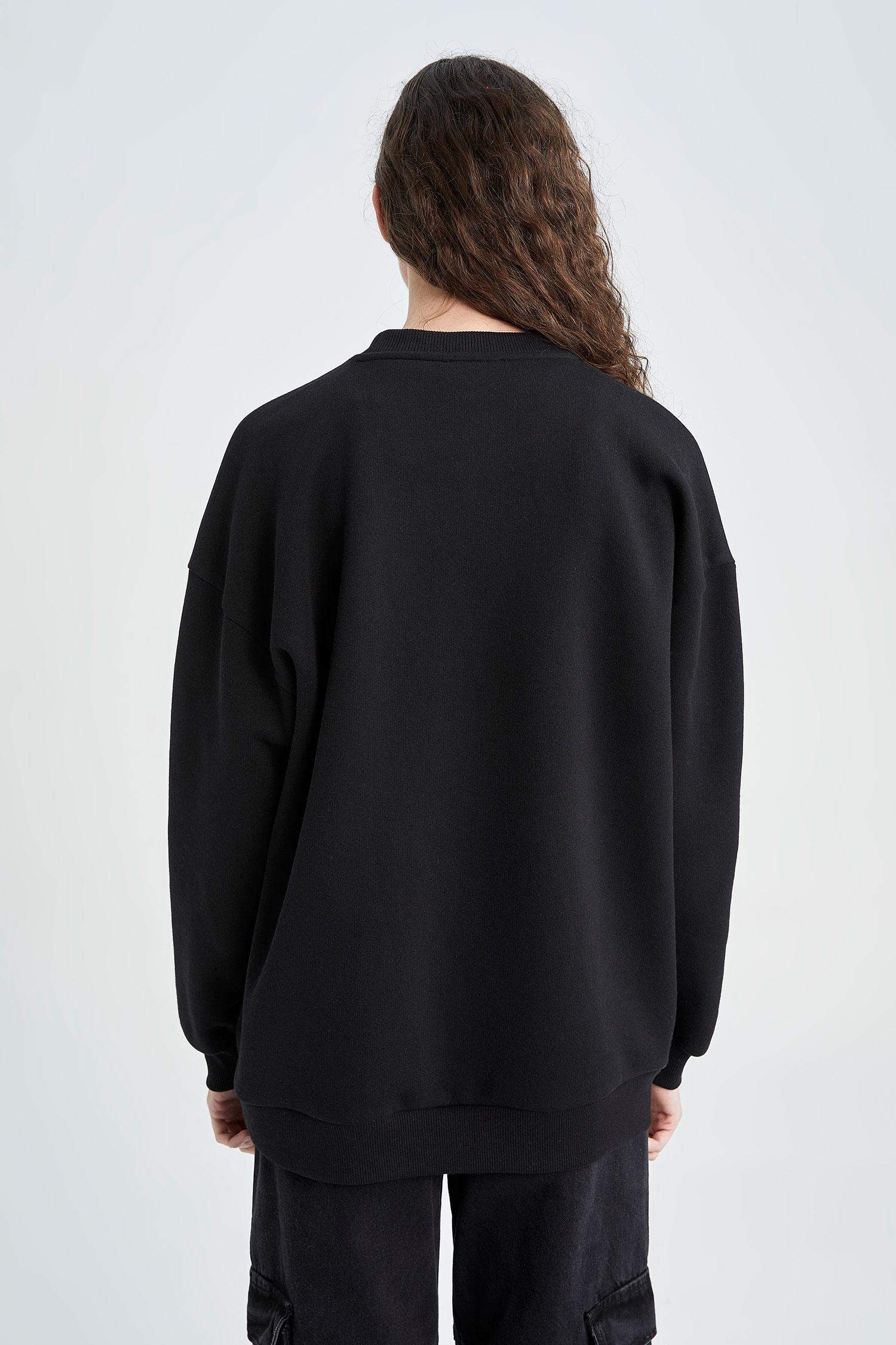 AC/DC Oversize Fit Crew Neck Sweatshirt