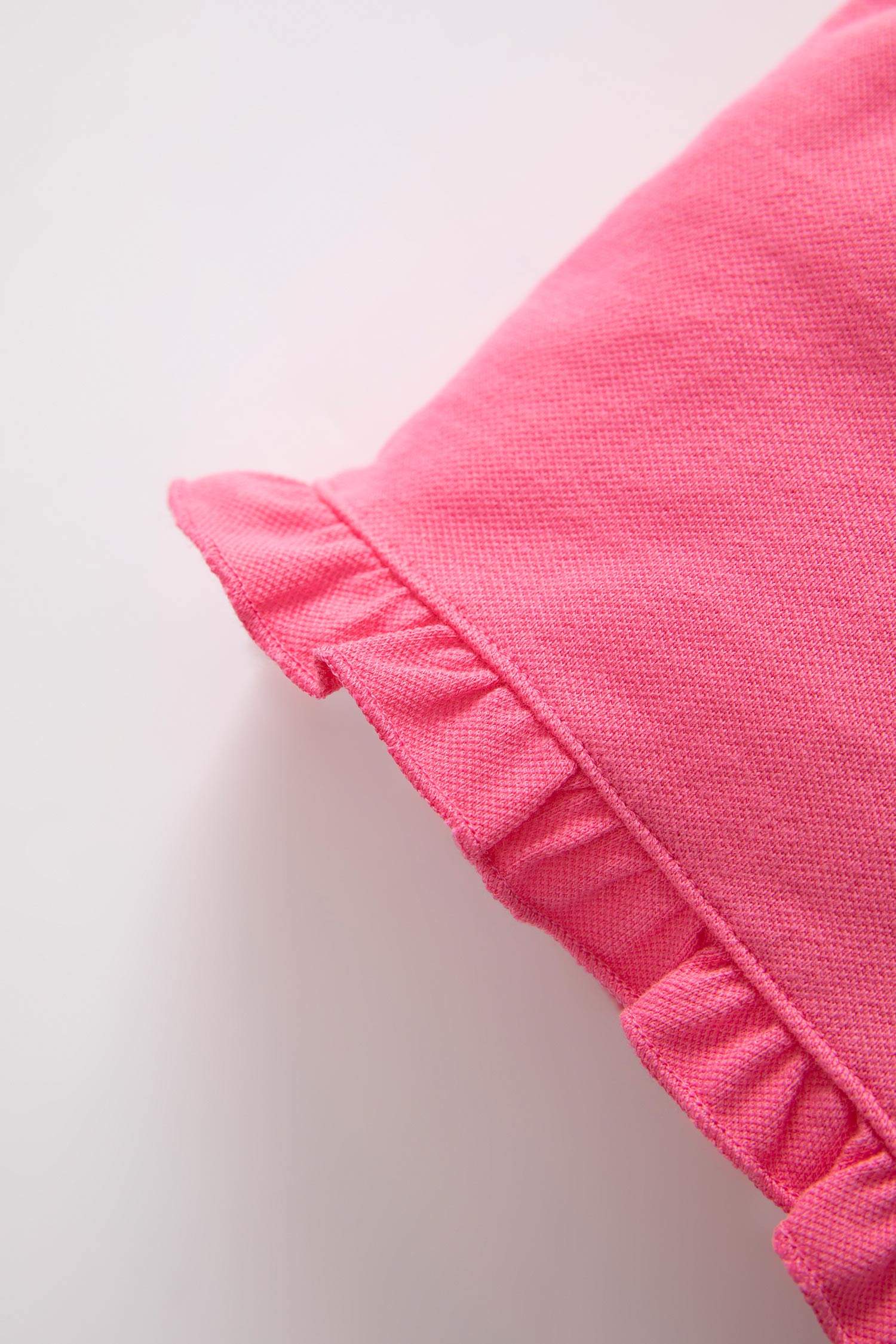 Regular Fit Elastic Band Shorts