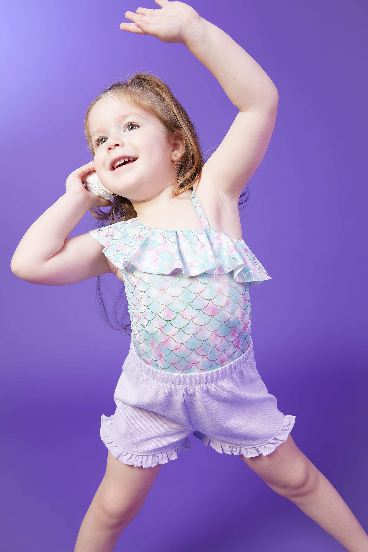 شورت بناتي بيكة بقصة عادية