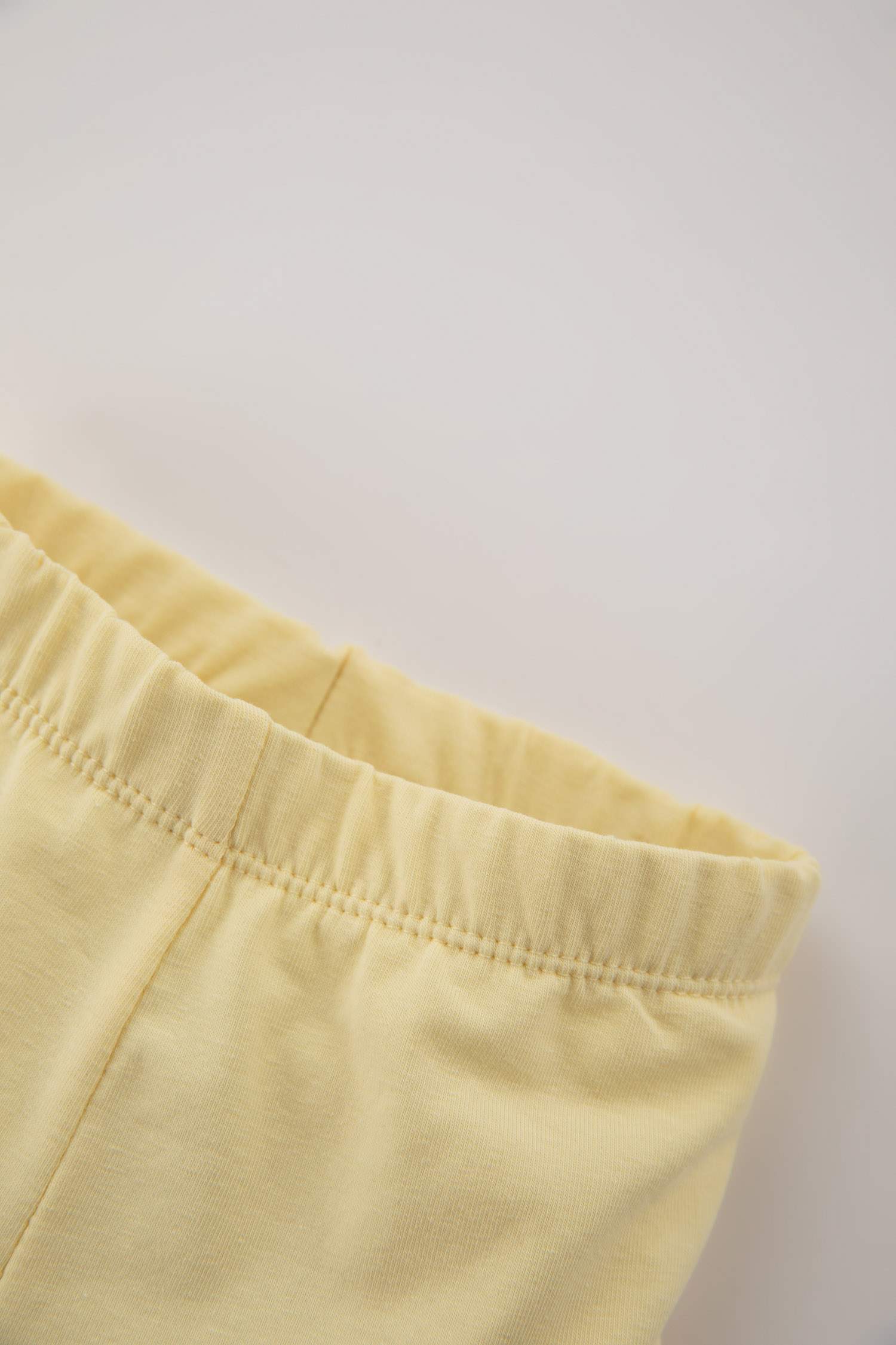 ستريج بناتي بيبي بقصة عادية من قطعتين