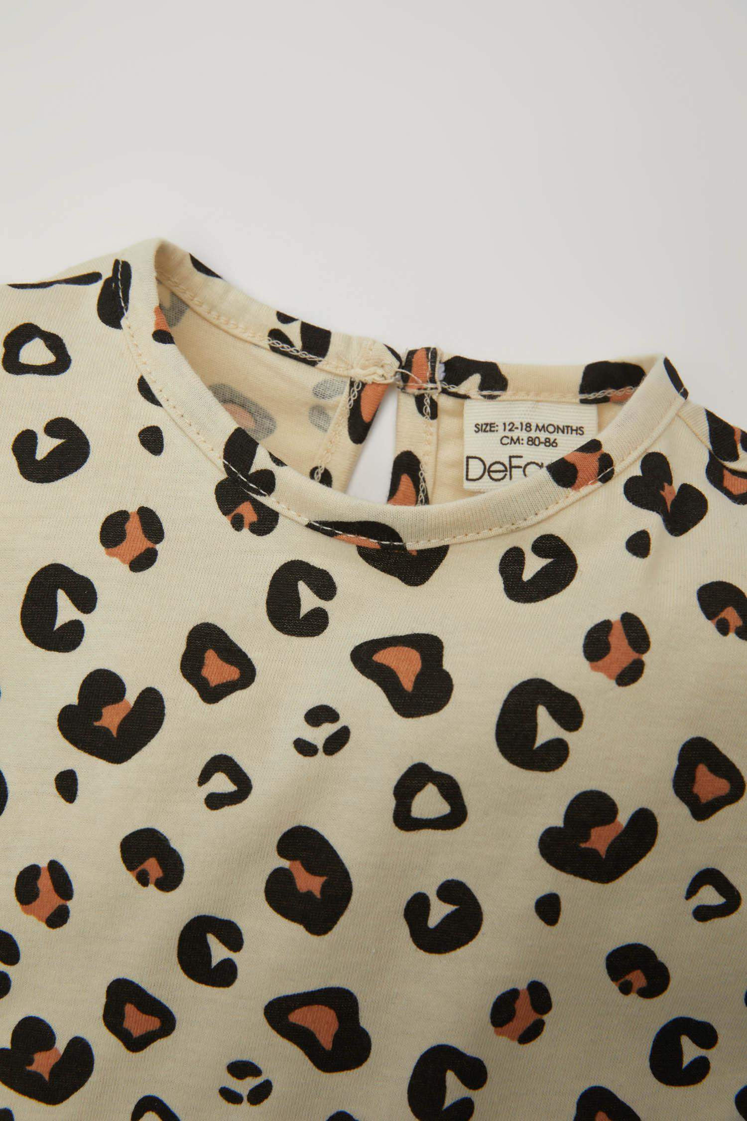 Ensemble de T-shirt à col rond et Short à motifs pour BéBé Fille