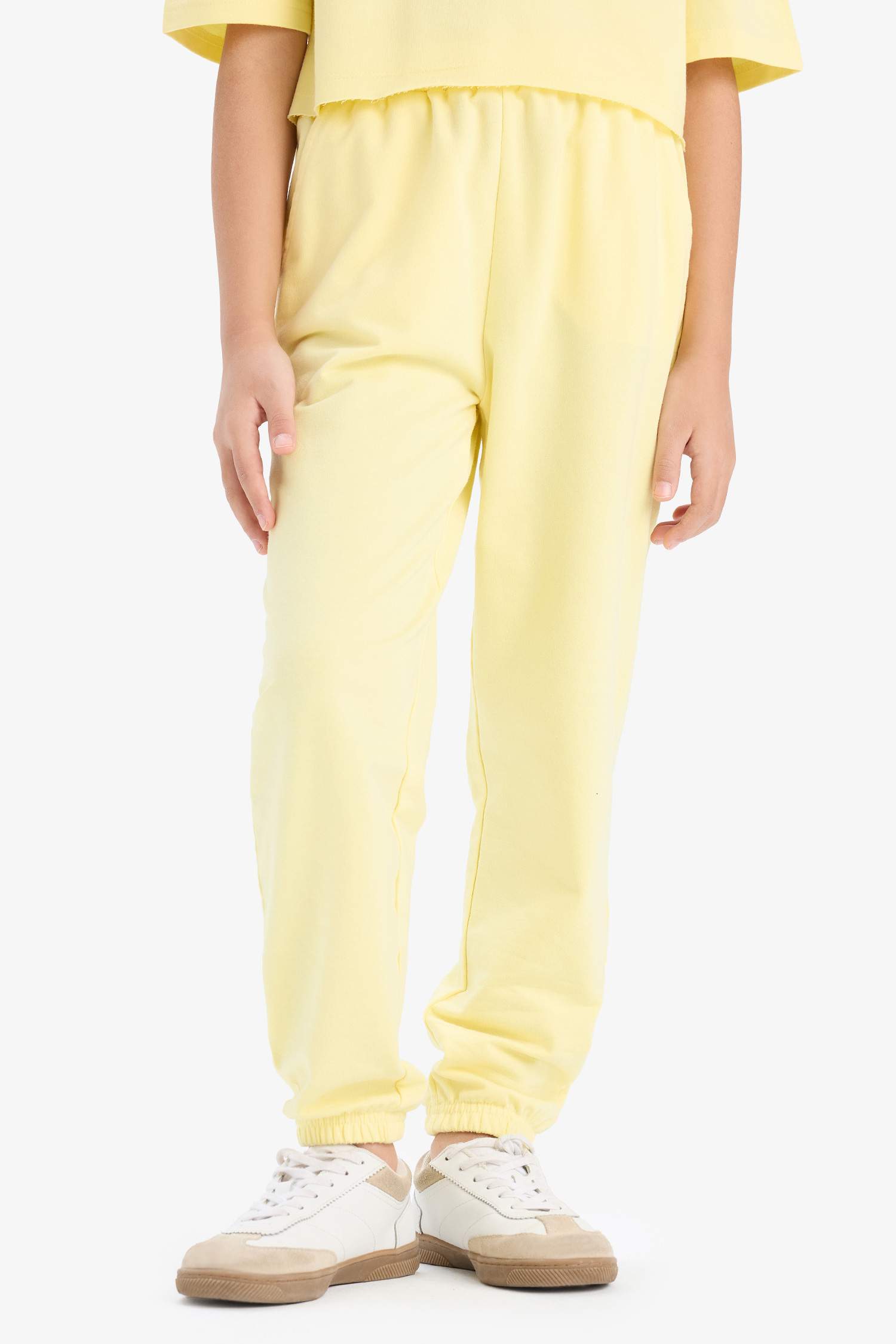 سيت بناتي تيشيرت وبنطلون - قطعتين