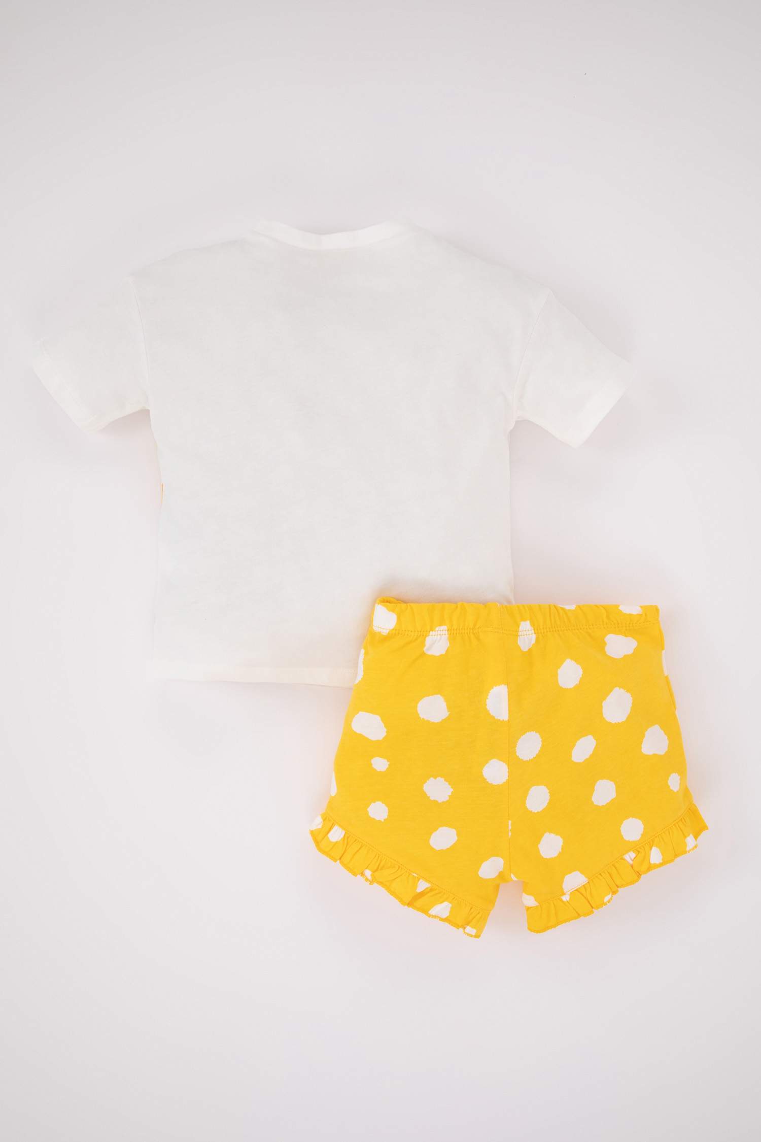 طقم بناتي منقط بياقة مستديرة - قطعتين