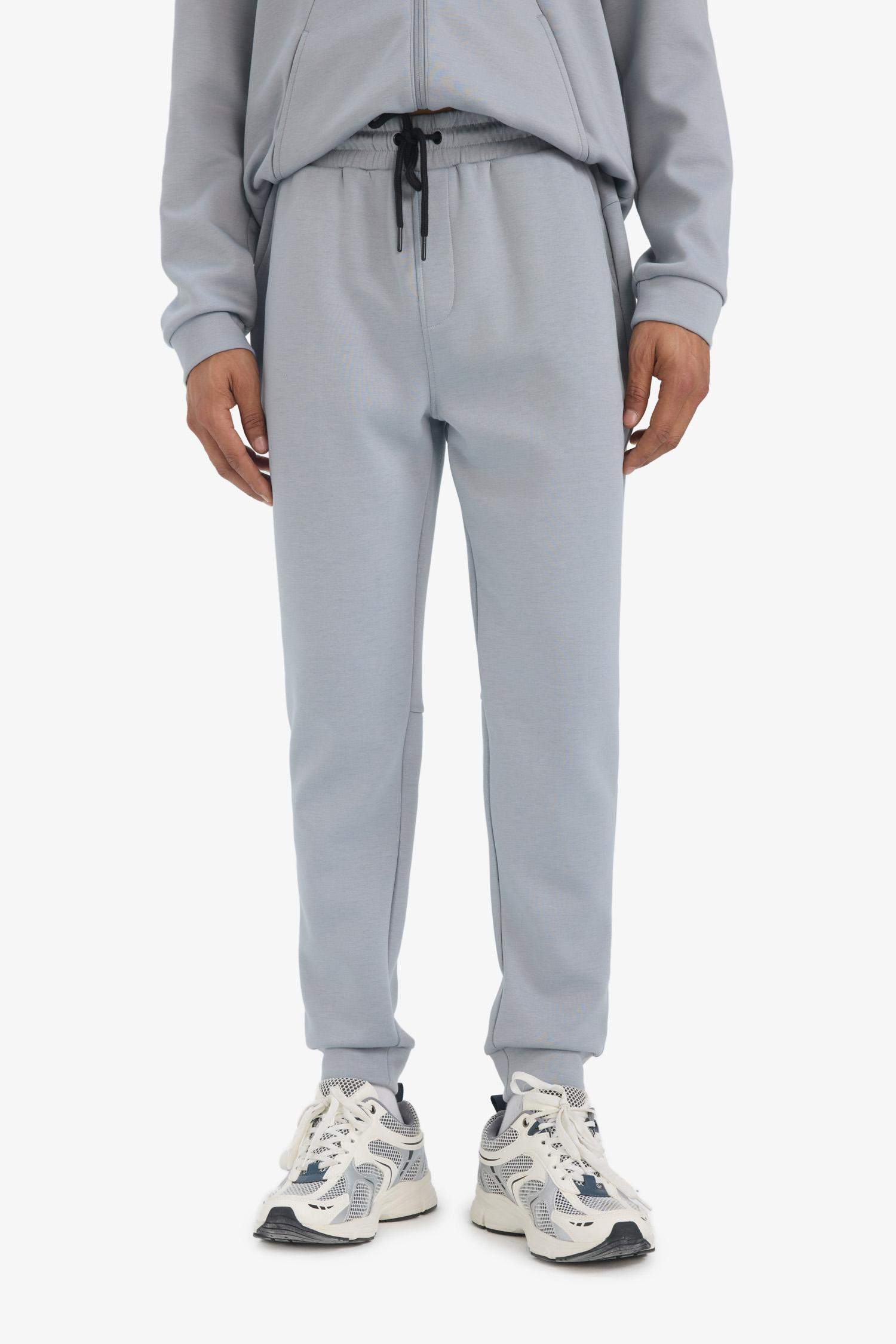 DeFactoFit Slim Fit Dar Kesim Standart Paça Skuba Dalgıç Kumaş Jogger Eşofman Altı