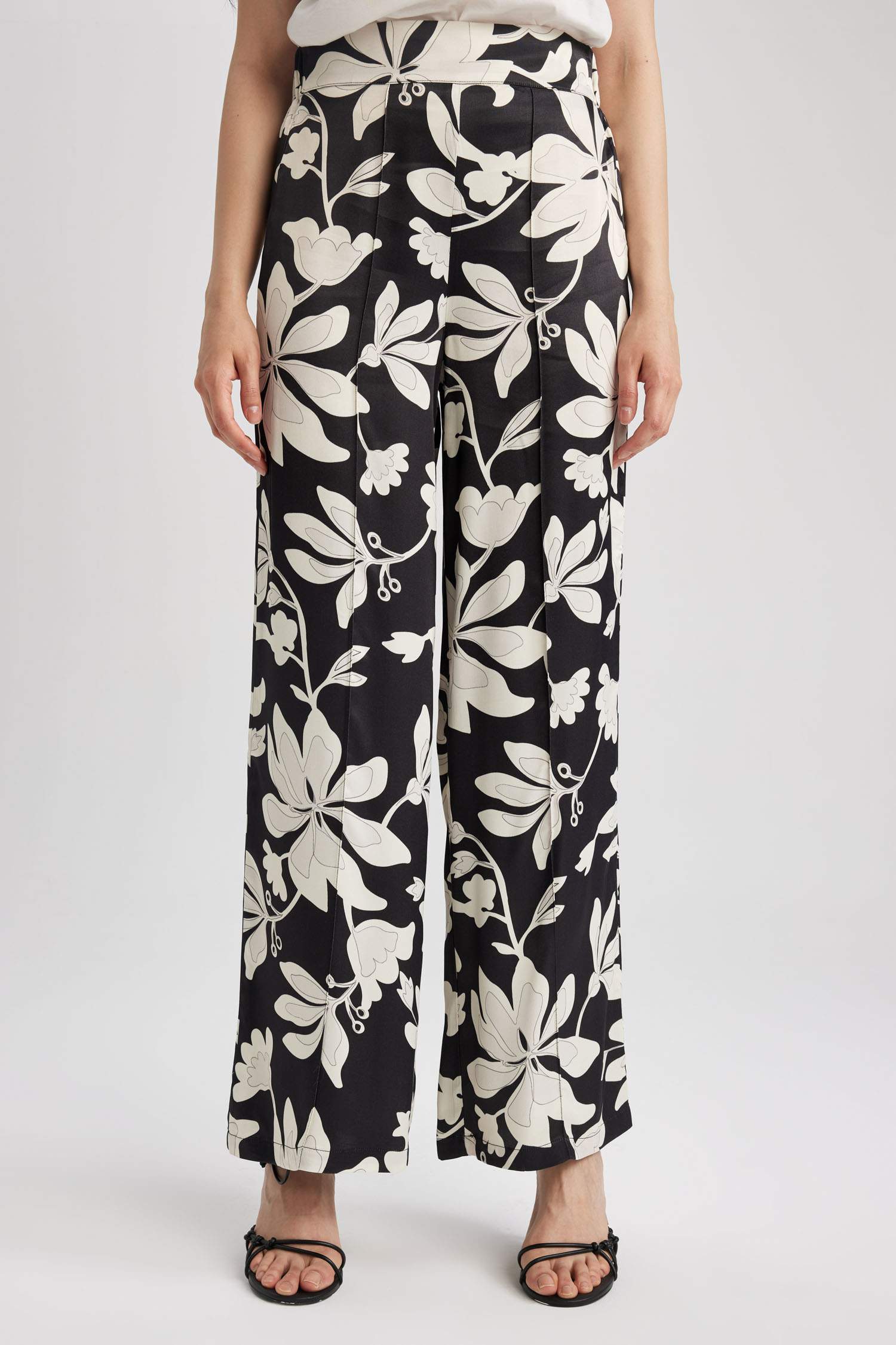 Black WOMEN Palazzo Satin Trousers 2813049 | DeFacto