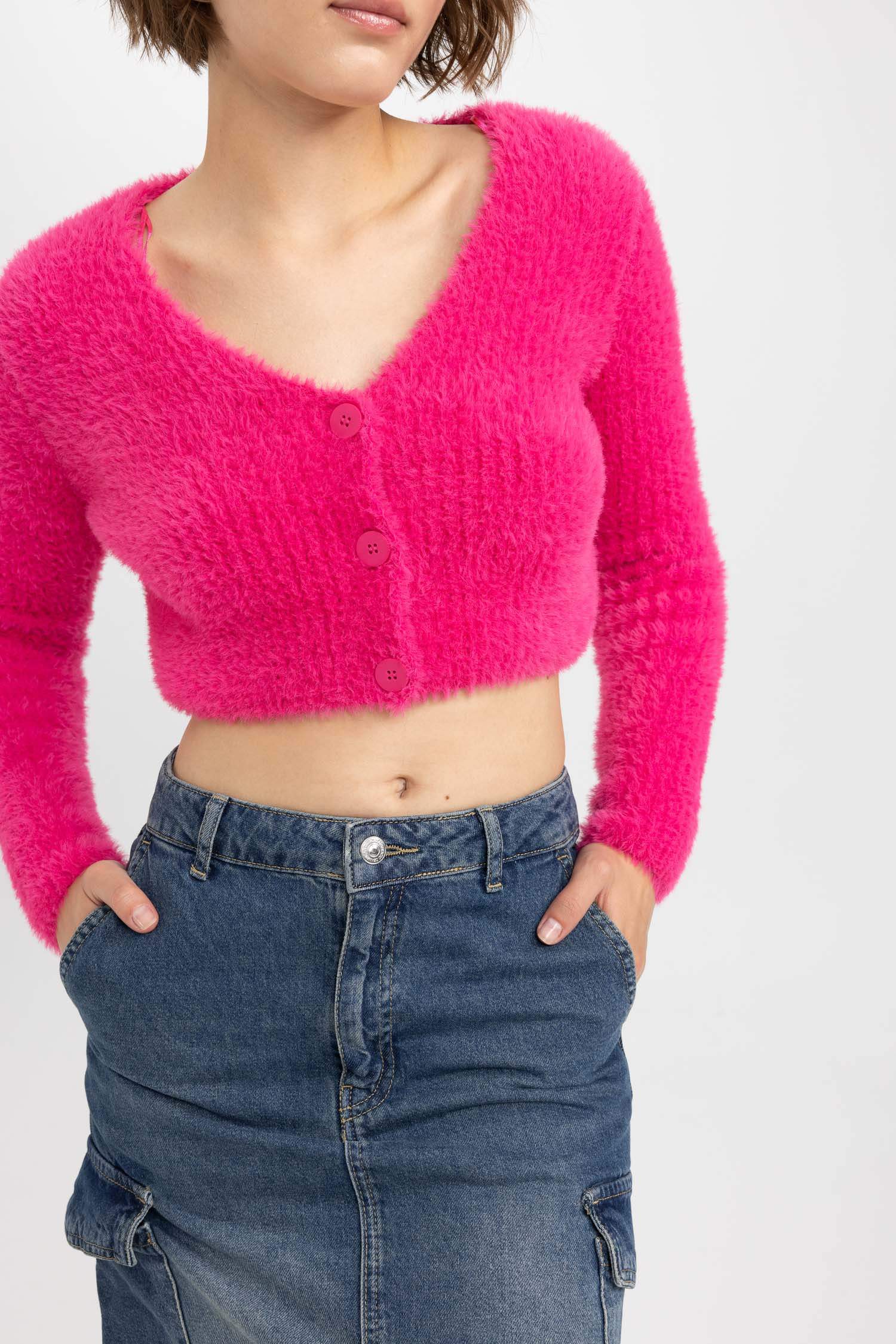 Slim Fit V-Neck Knitwear Cardigan