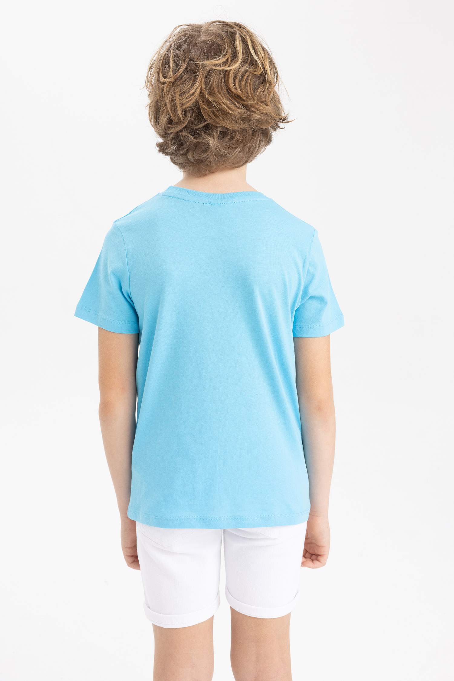 Ұлдарға дөңгелек жаға басып шығарылған қысқа жеңді Қысқа жеңді футболка