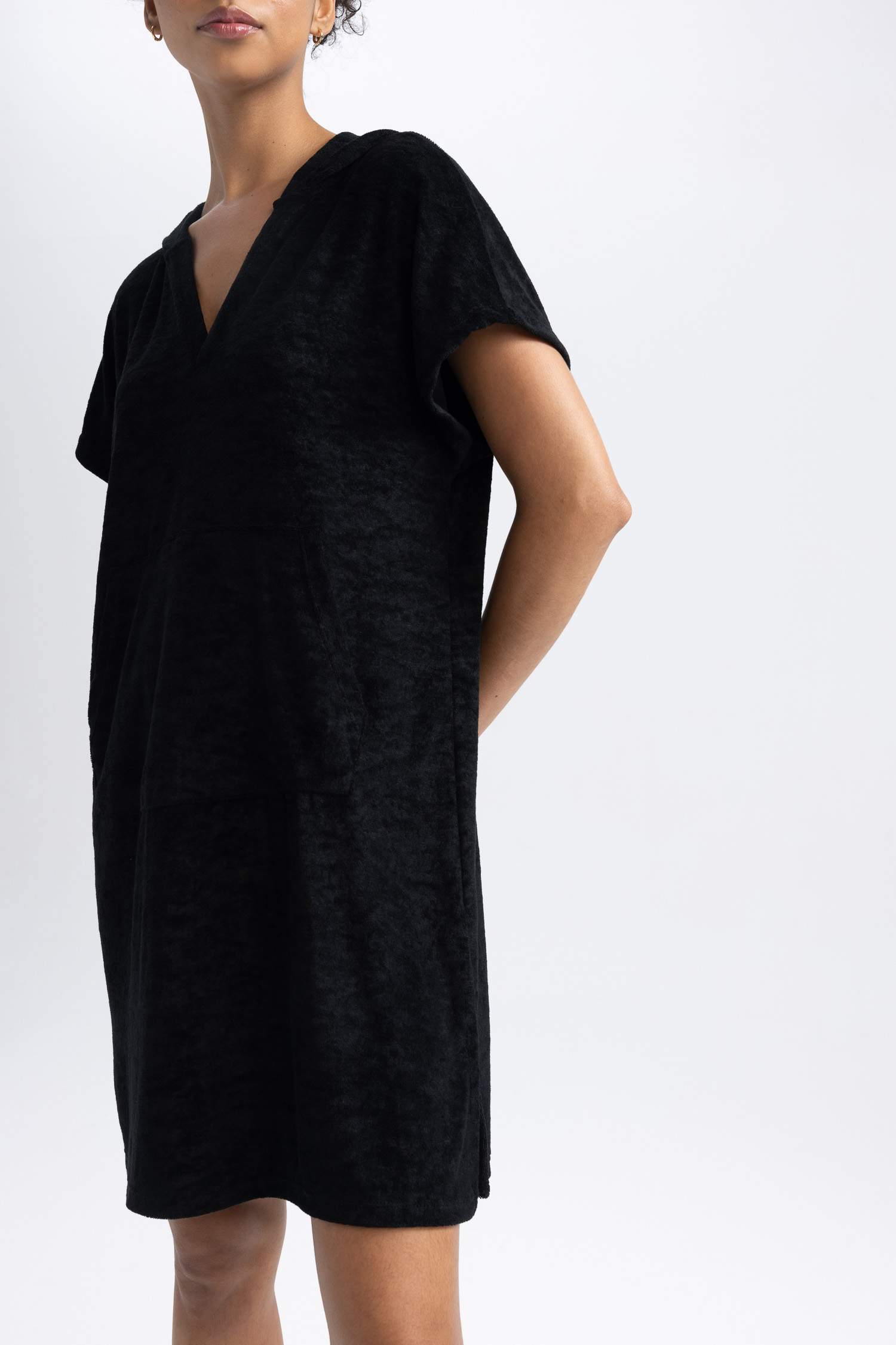 فستان من قماش المنشفة قصة عادية بدون كم بغطاء للرأس