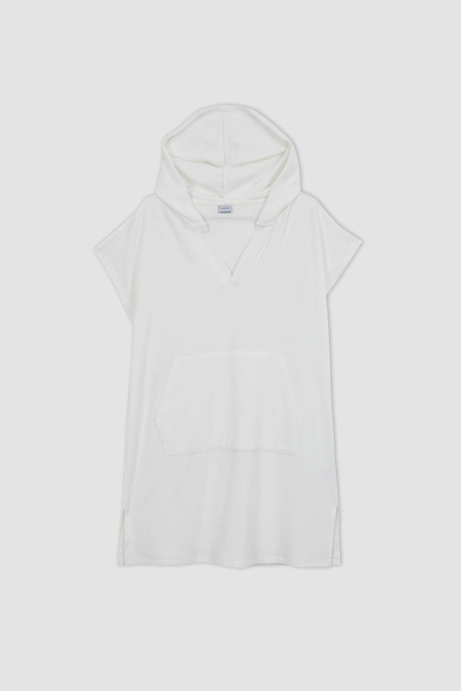 Robe à capuche à manches courtes et coupe standard