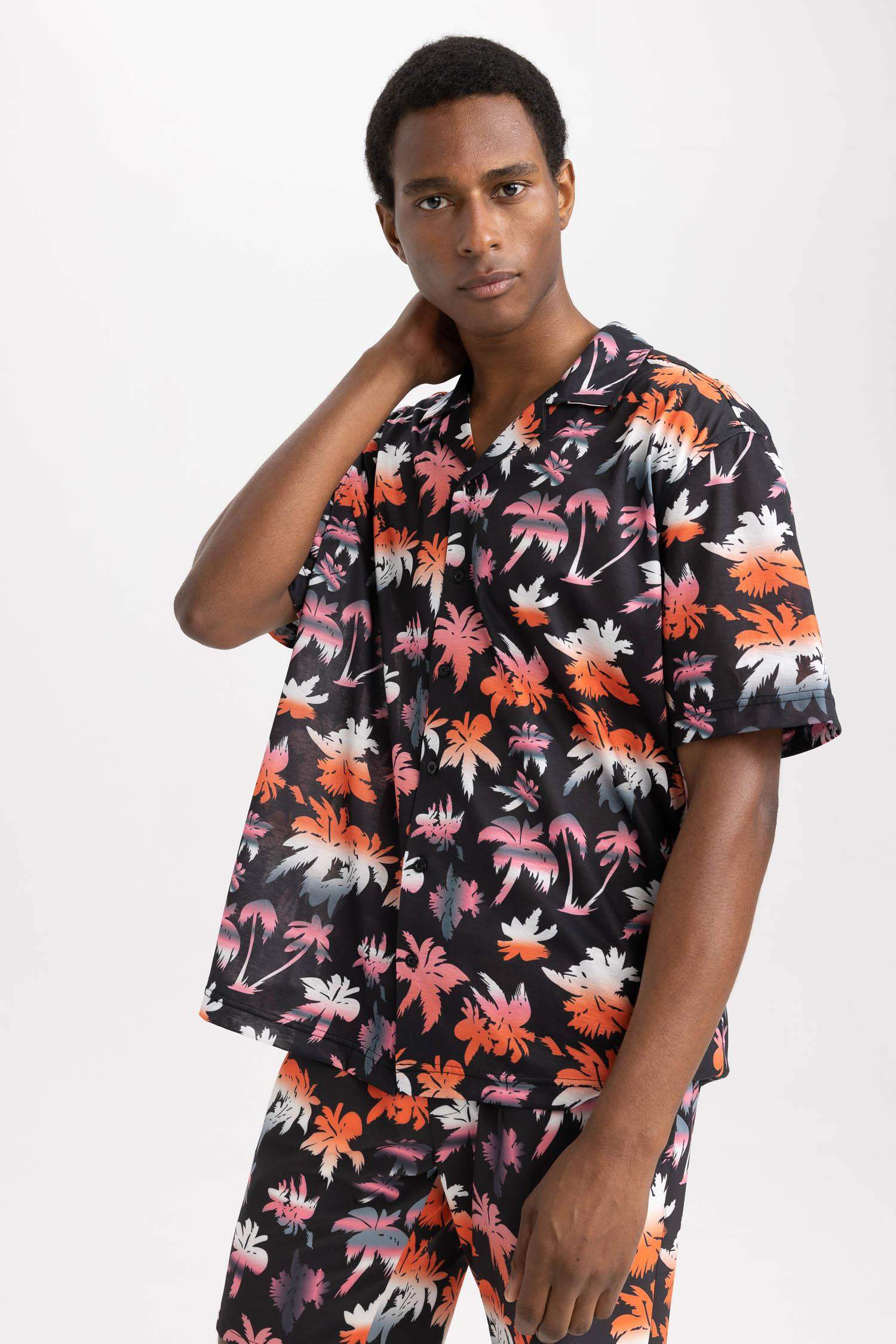 Defacto Fit Oversize Fit Polo Neck Patterned Sports T-Shirt