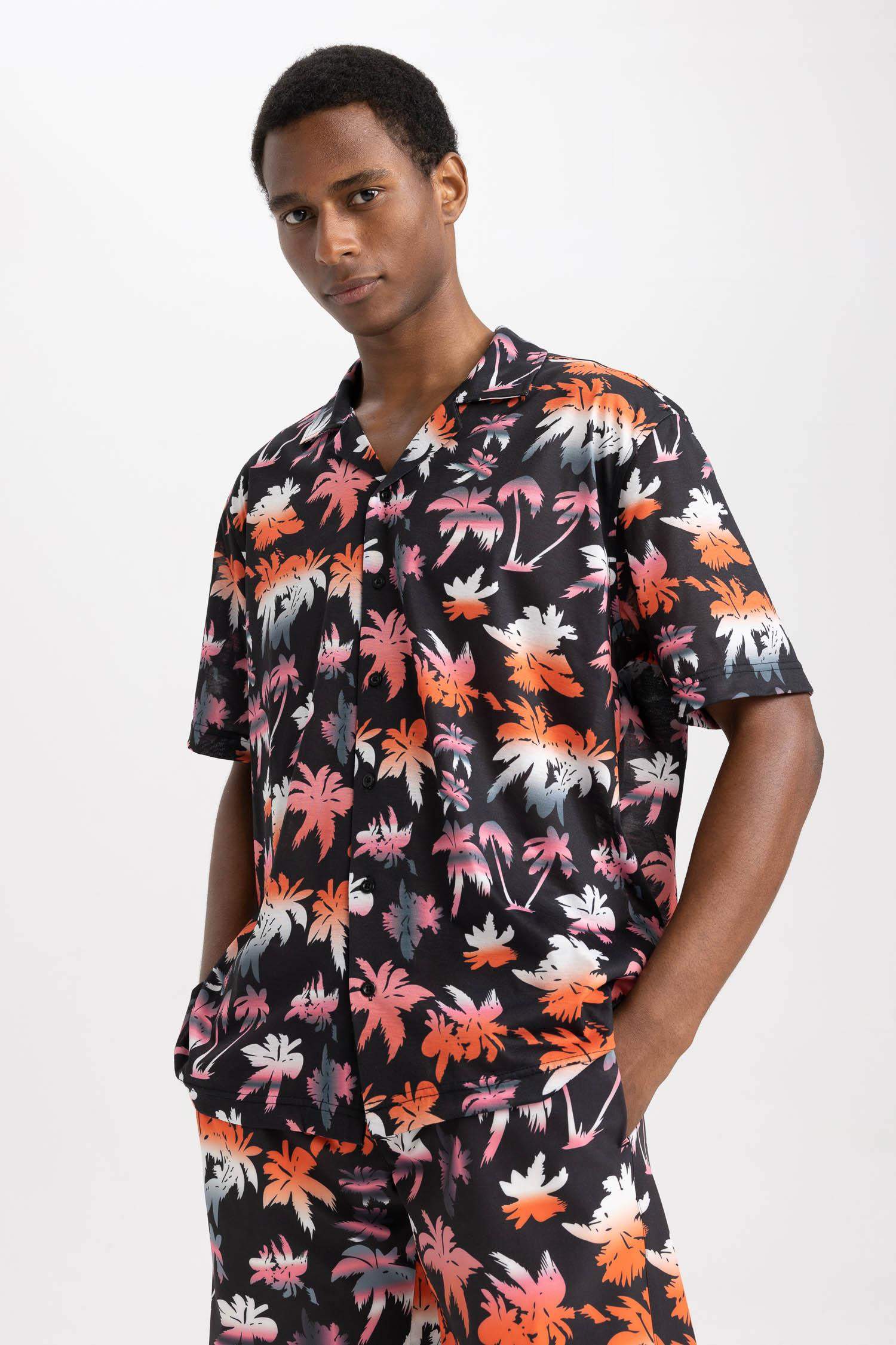 Defacto Fit Oversize Fit Polo Neck Patterned Sports T-Shirt