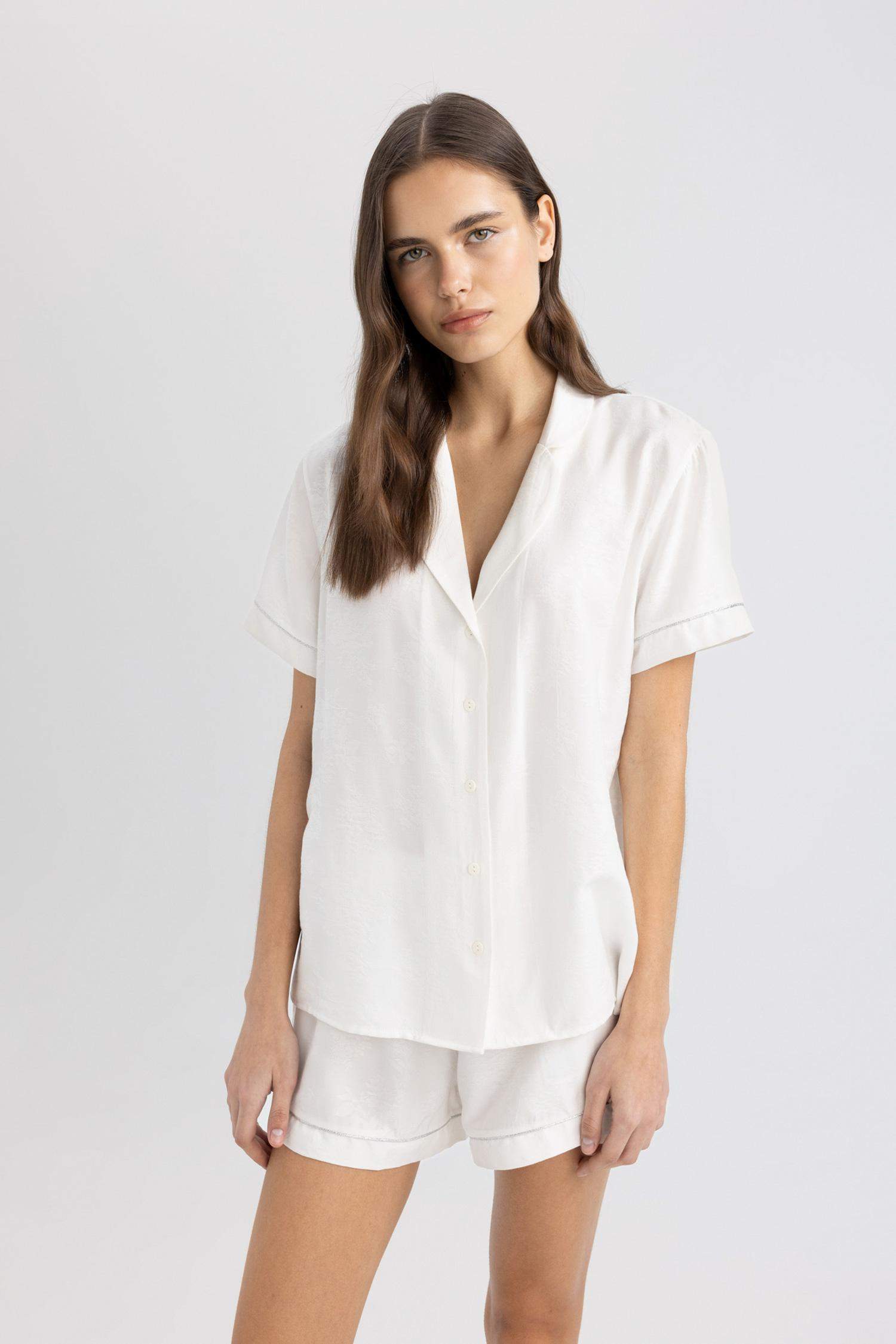 بلوزة بيجاما ابيض قصة عادية