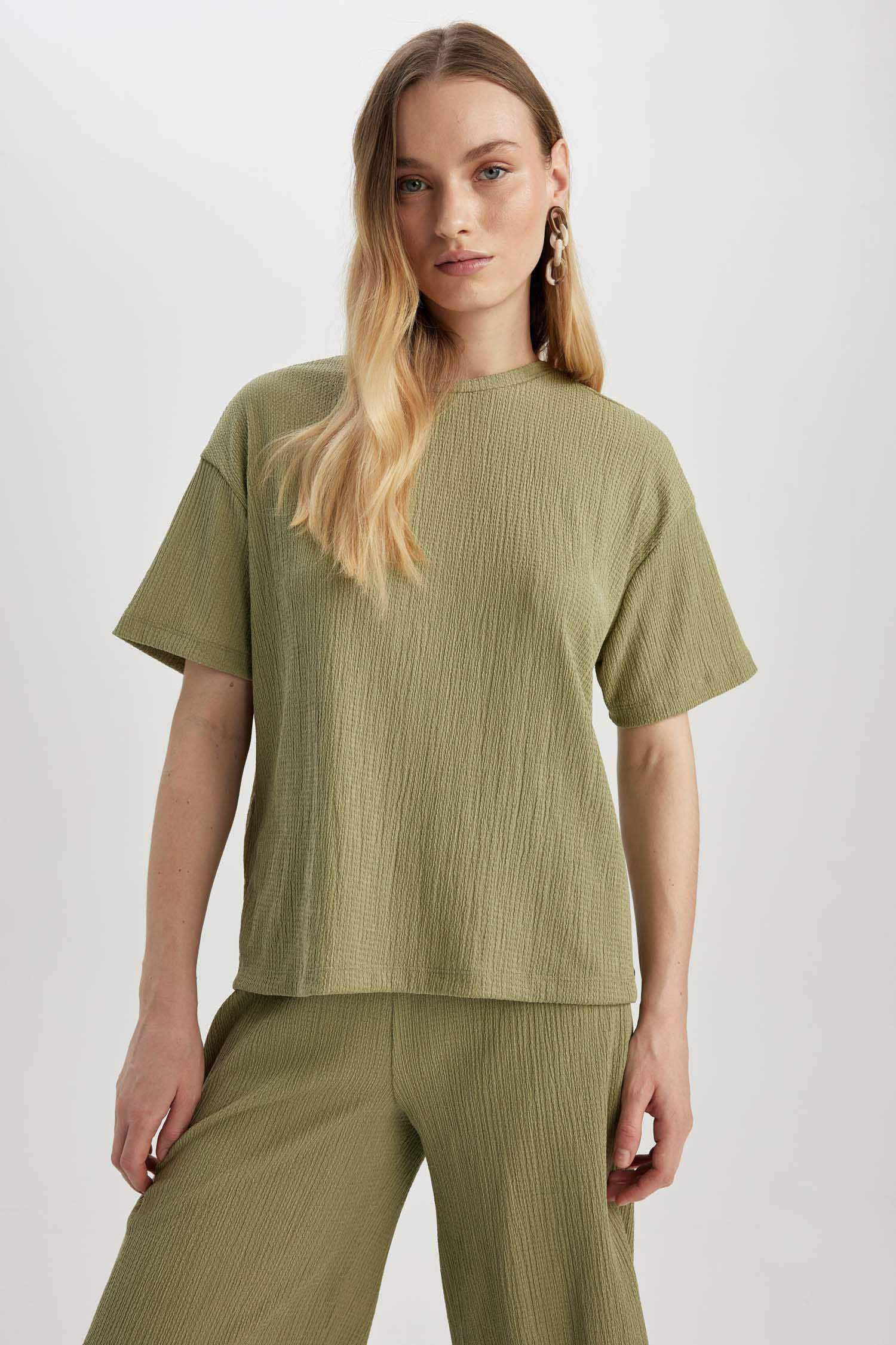 Regular Fit Crew Neck Crepe Short Sleeve T-Shirt