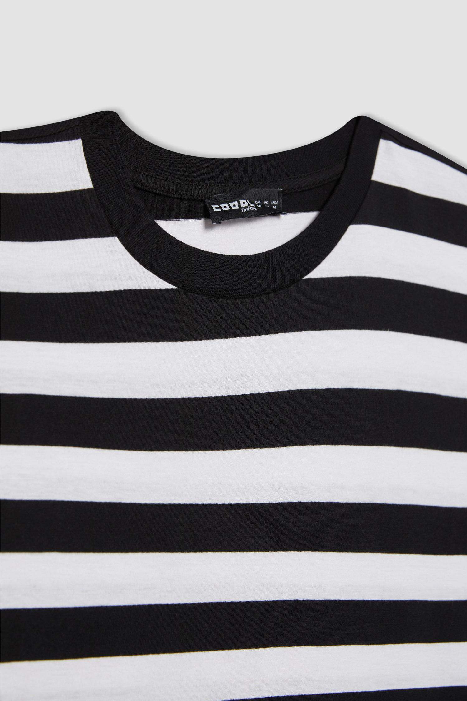 Loose Fit Patterned Short Sleeve T-Shirt