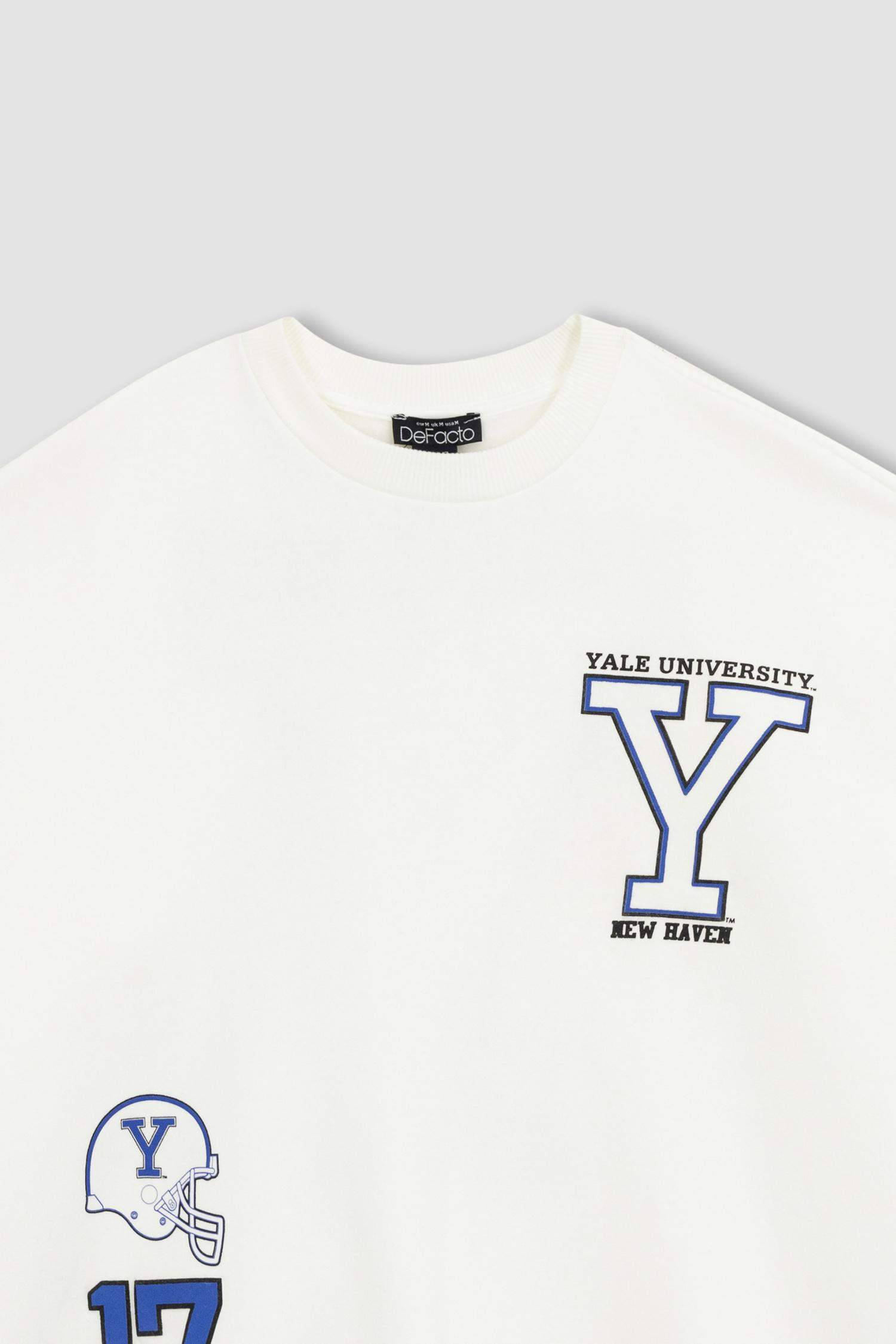 سويت شيرت مطبوع اوفر سايز بياقة مستديرة من جامعة ييل