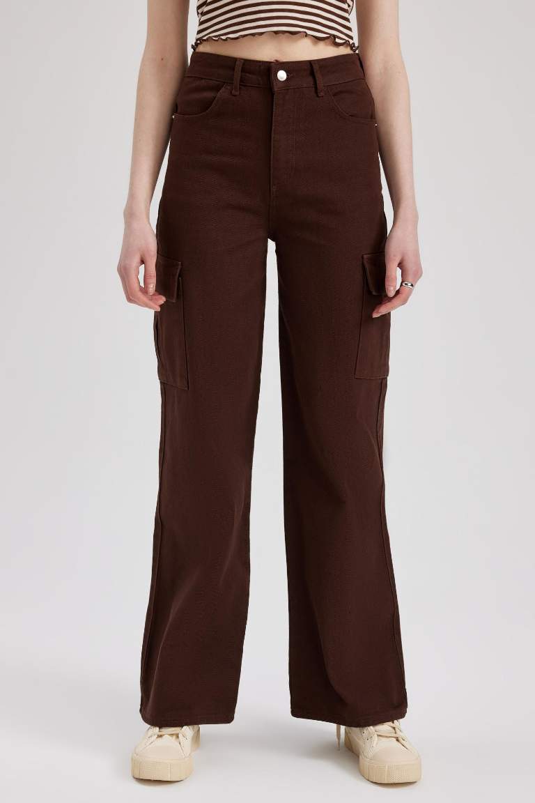 Woman Cargo Pants