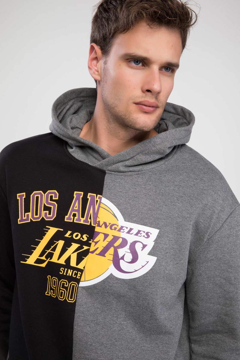 Defacto Erkek Mor Nba Lisansli Kapusonlu Sweatshirt R3239az20au Trendyol