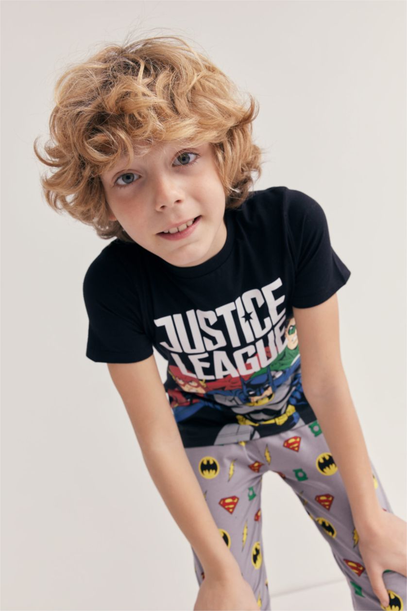 BOYS & TEENS Black Boy Regular Fit Justice League Licensed Pajamas