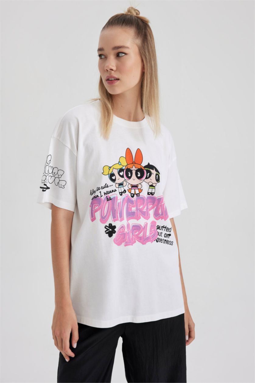WOMAN White Oversize Fit Short Sleeve T-Shirt