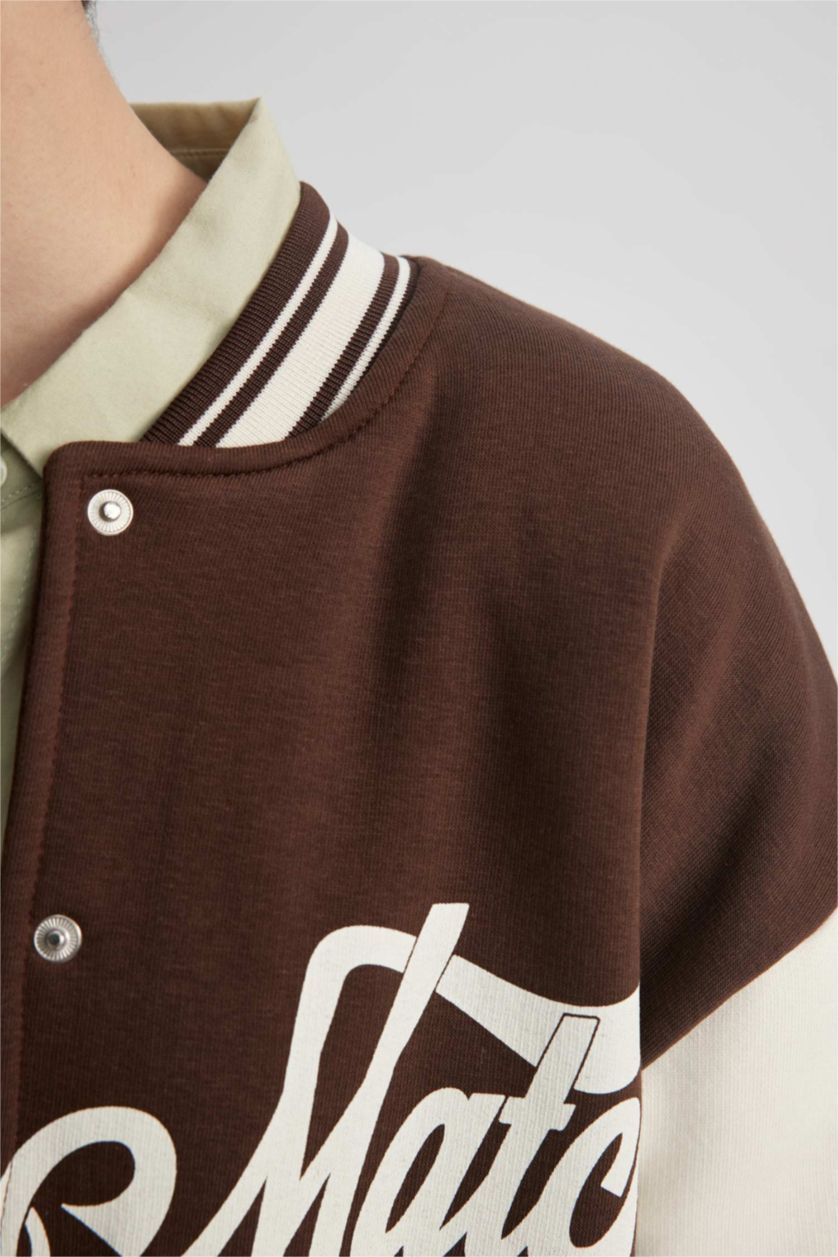 نساء بني جاكيت بومبر مطبوع اوفر سايز  بياقة مستديرة مفصل بجيب