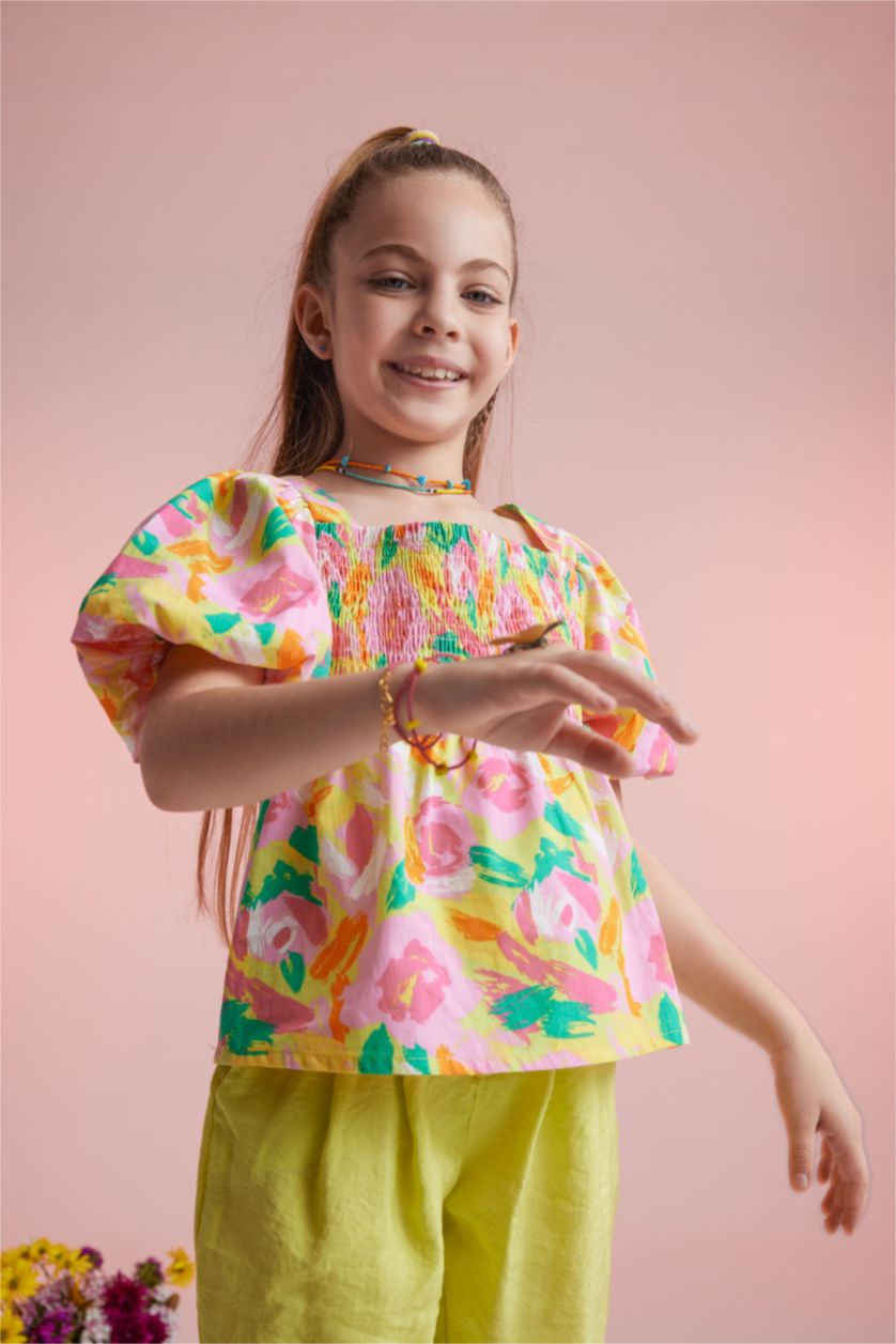 GIRLS & TEENS Green Girl Square Collar Short Sleeve Blouse