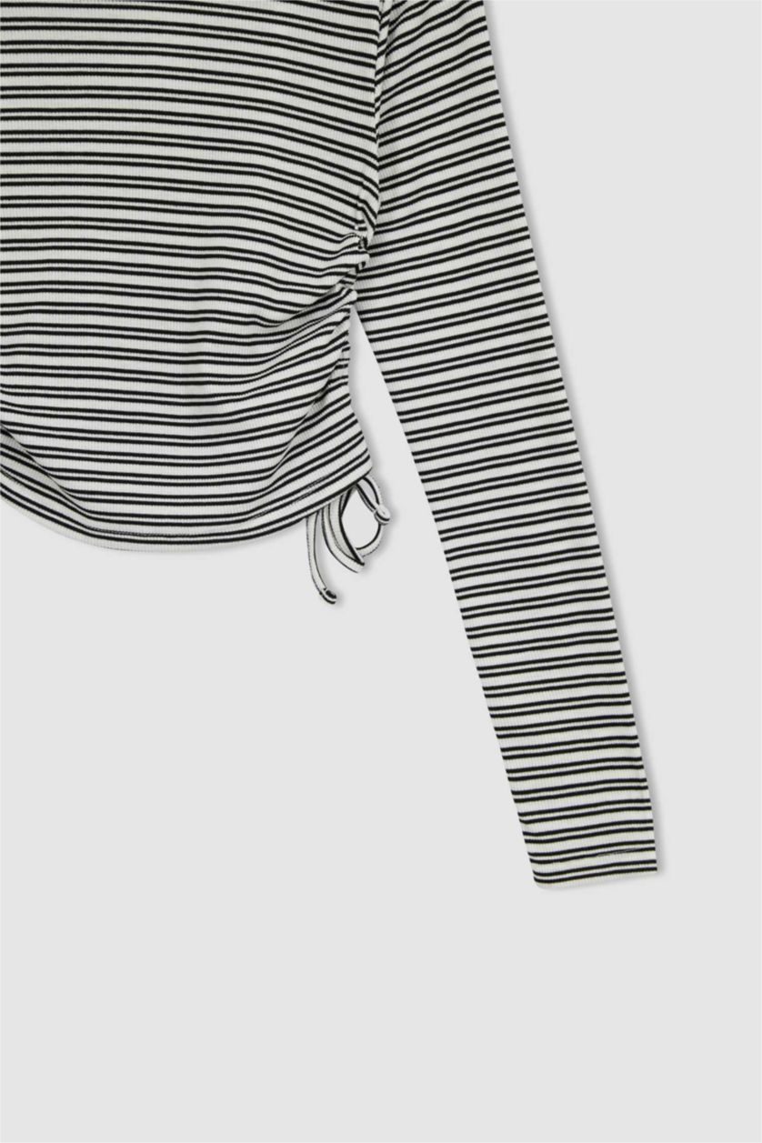 Женщины Белый Кофта в полоску с круглым вырезом