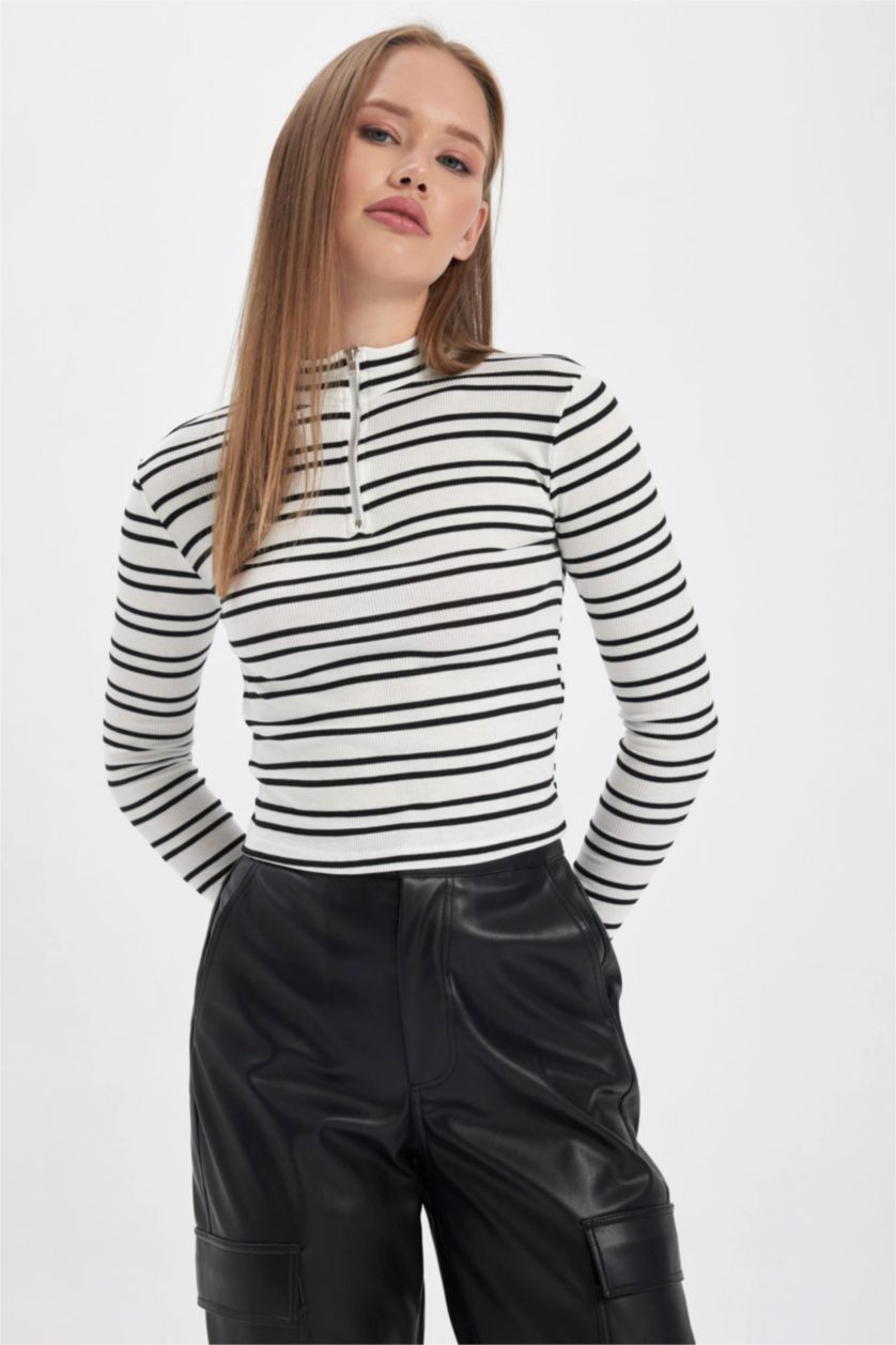 Kadın Kırık Beyaz Coool Fitted Çizgili Uzun Kollu Tişört