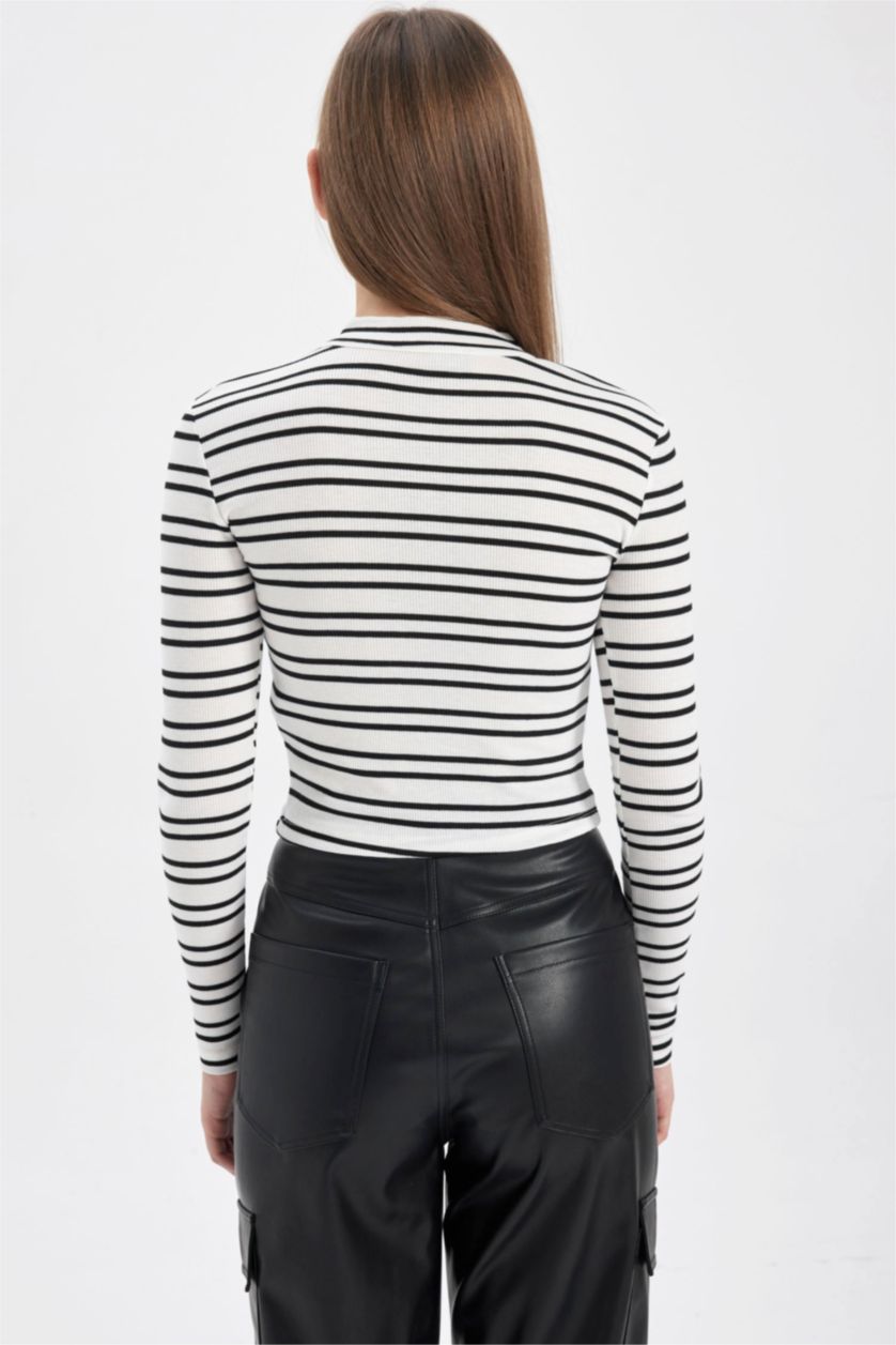 Kadın Kırık Beyaz Coool Fitted Çizgili Uzun Kollu Tişört