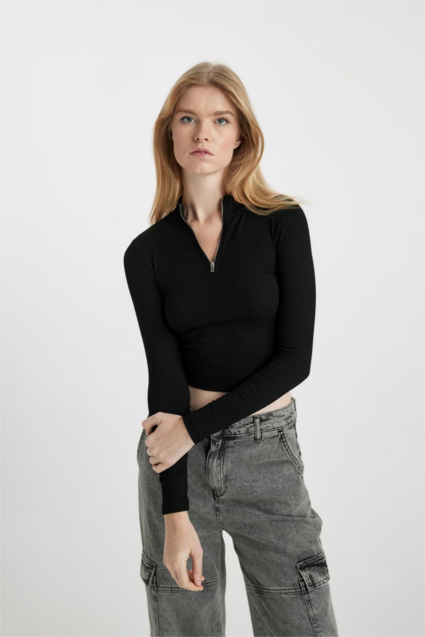 Kadın Siyah Coool Fitted Dik Yaka Yarım Fermuarlı Basic Uzun Kollu Tişört