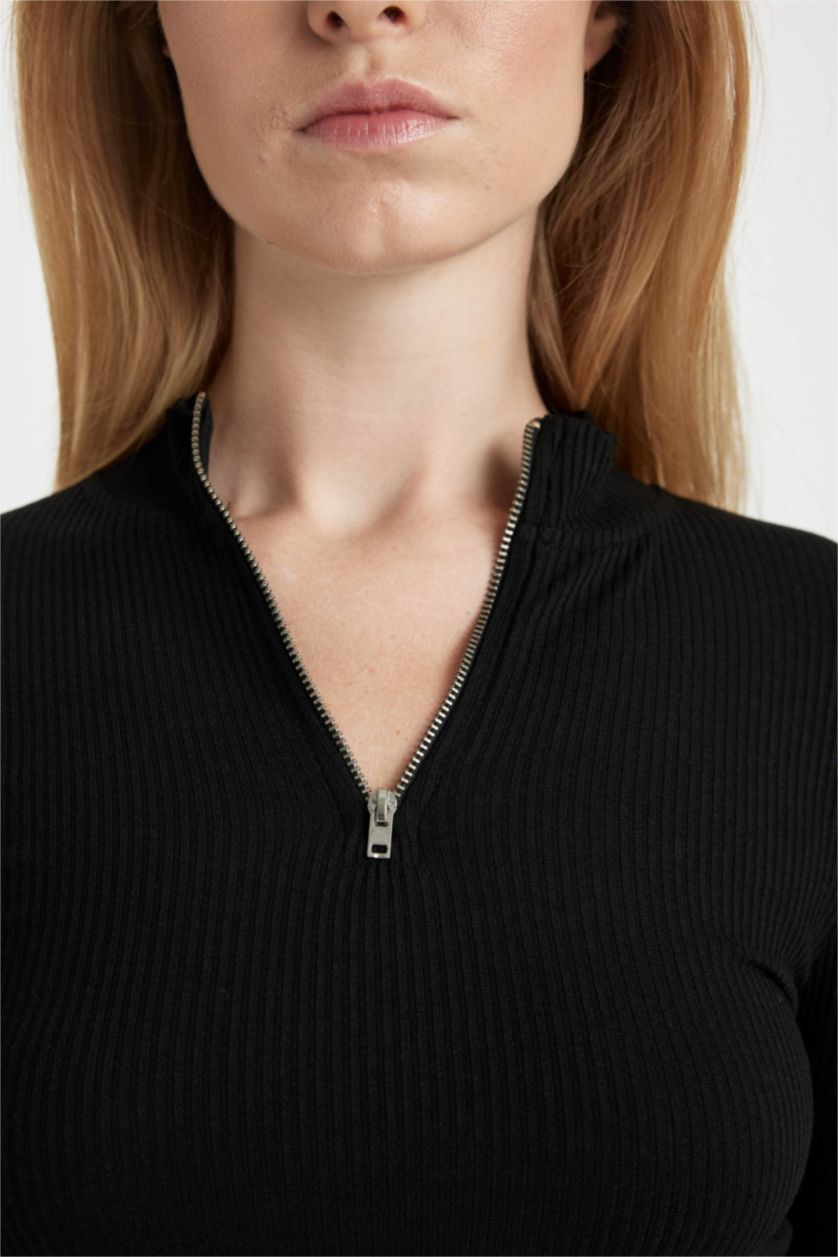 Kadın Siyah Coool Fitted Dik Yaka Yarım Fermuarlı Basic Uzun Kollu Tişört