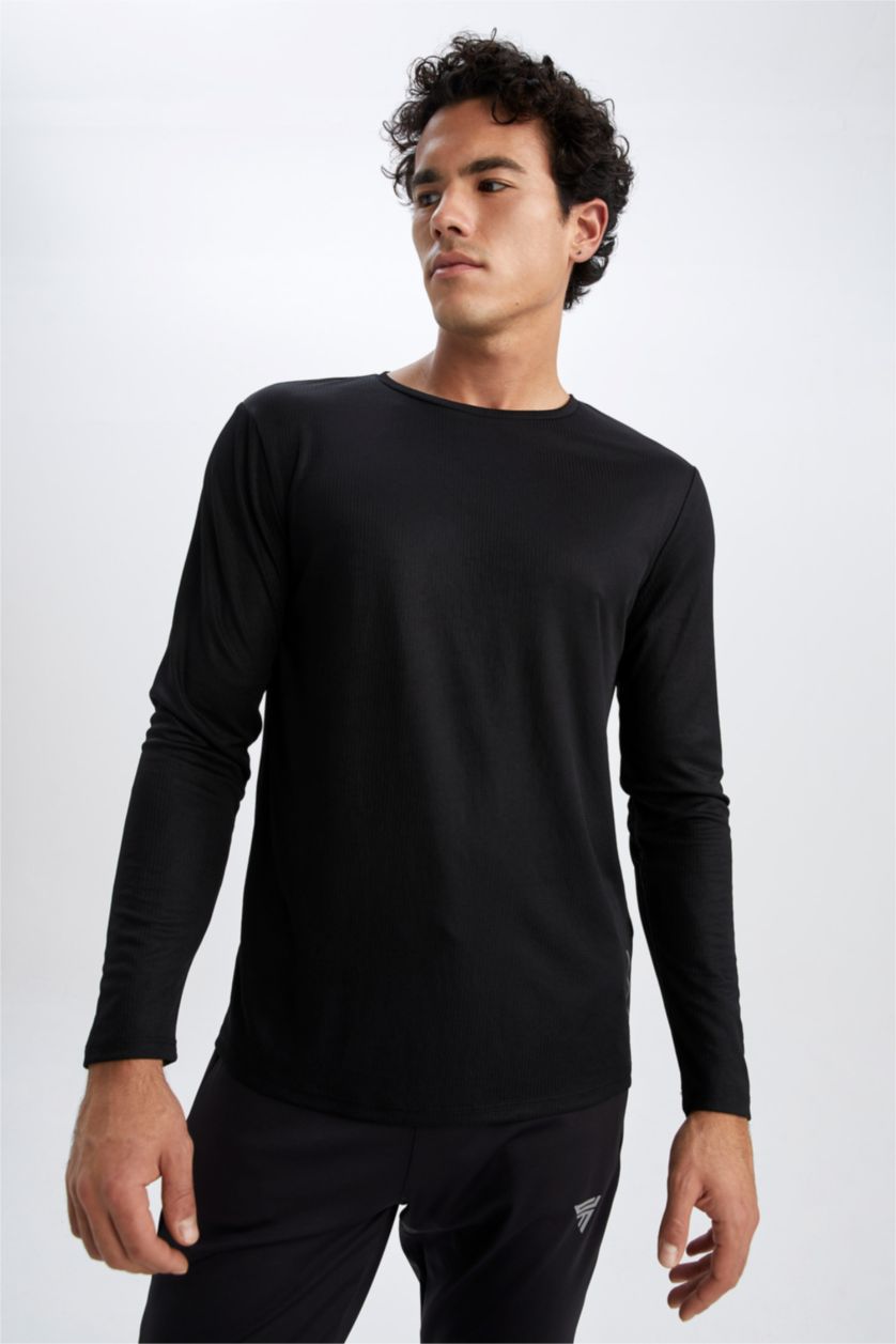 HOMME Noir Coupe slim raccourcie T-shirt à manches courtes
