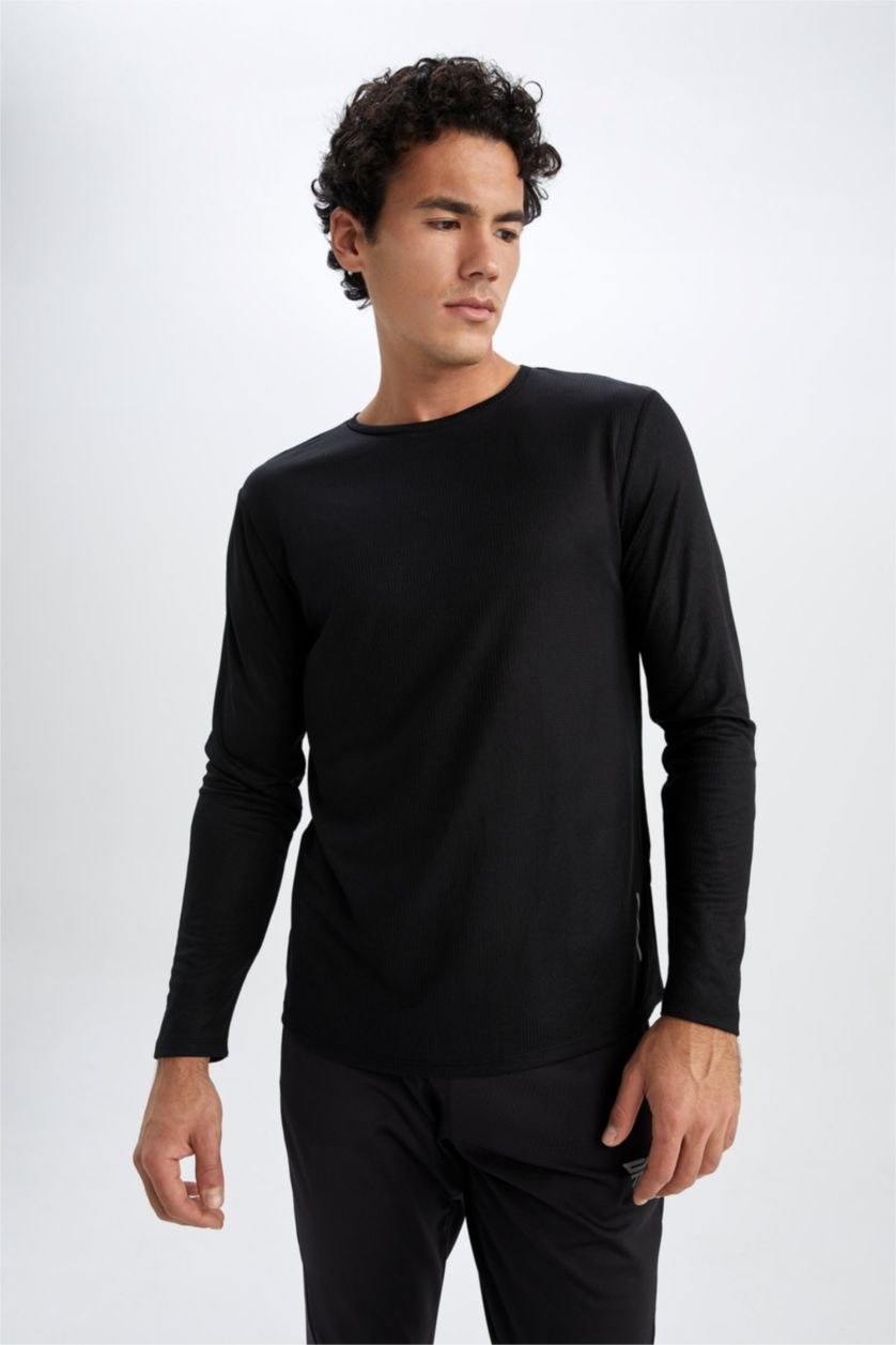 HOMME Noir Coupe slim raccourcie T-shirt à manches courtes