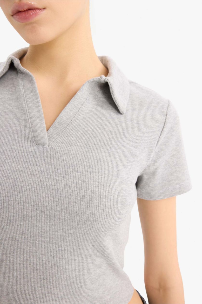 Kadın Gri Melanj Fıtted Polo Yaka Fitilli Kaşkorse Kısa Kollu Tişört