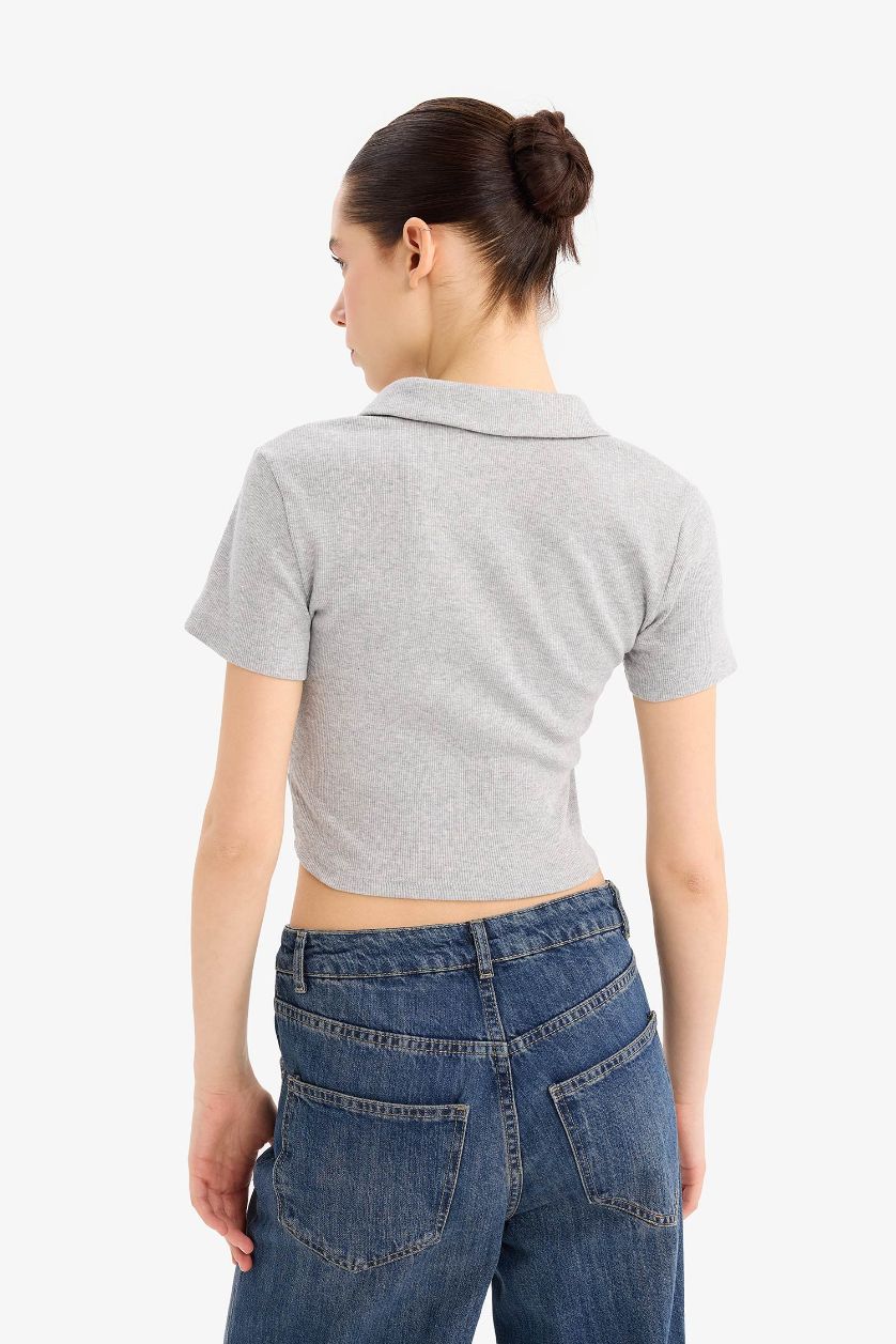 Kadın Gri Melanj Fıtted Polo Yaka Fitilli Kaşkorse Kısa Kollu Tişört