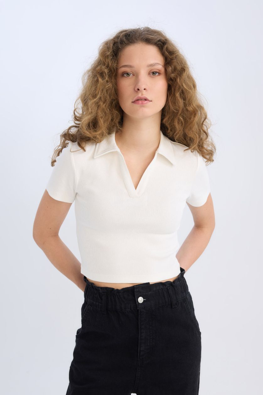 نساء اوف وايت تيشيرت بولو نص كم مضلع سليم فيت