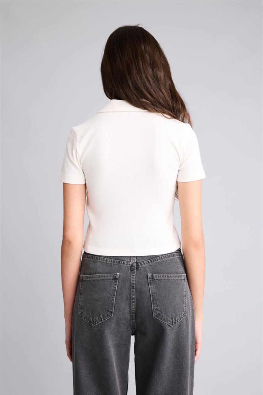 Женщины Кремовый Футболка кашкорсе Fitted в рубчик с воротником поло и коротким рукавом