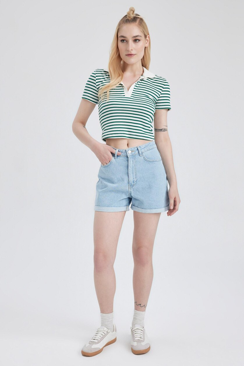 Women Green Slim Fit Camisole Short Sleeve T-Shirt