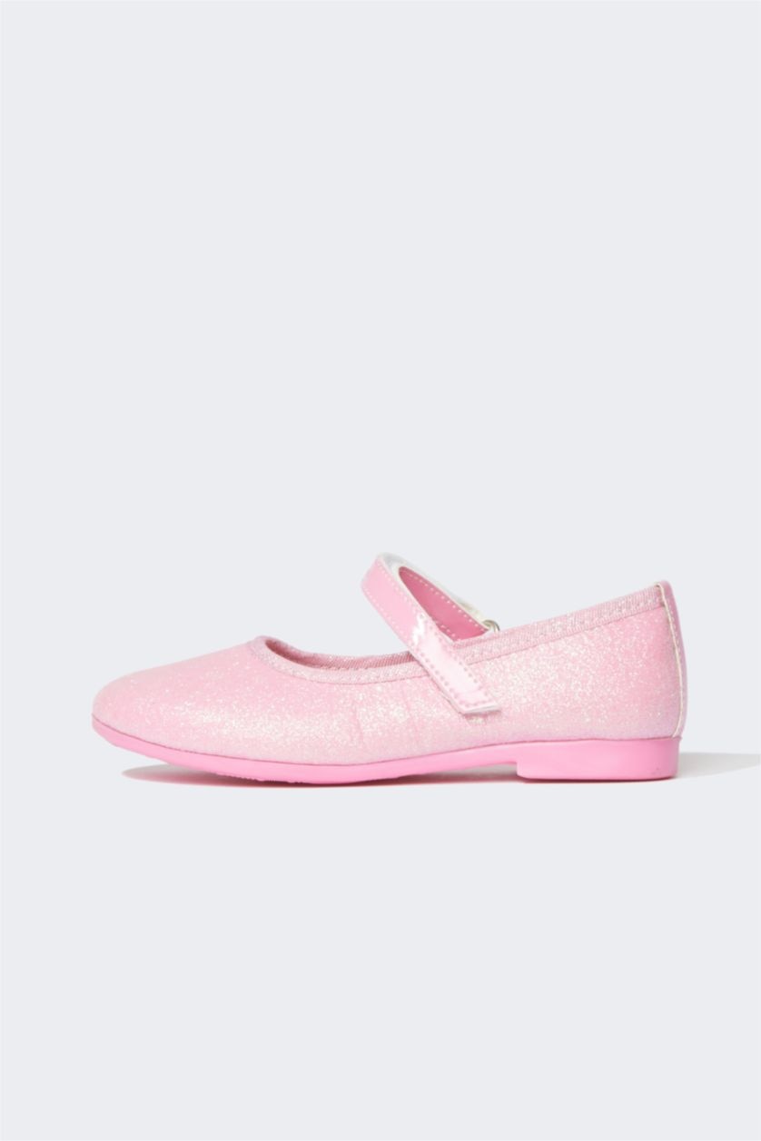 Girls & Teens Light Pink Girl Flat Bottom Faux Leather Flat Shoes