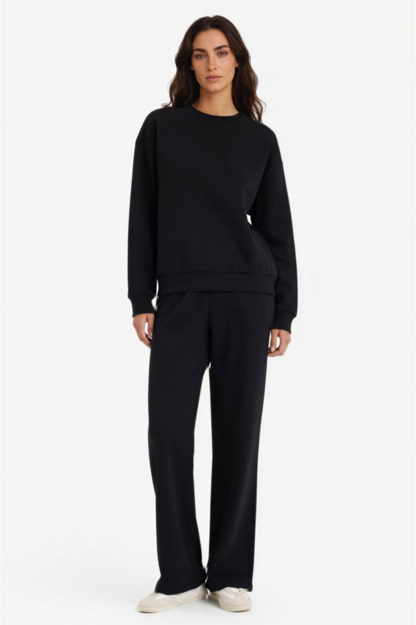 نساء أسود سويت شيرت عادي قصة مريحة برقبة مستديرة