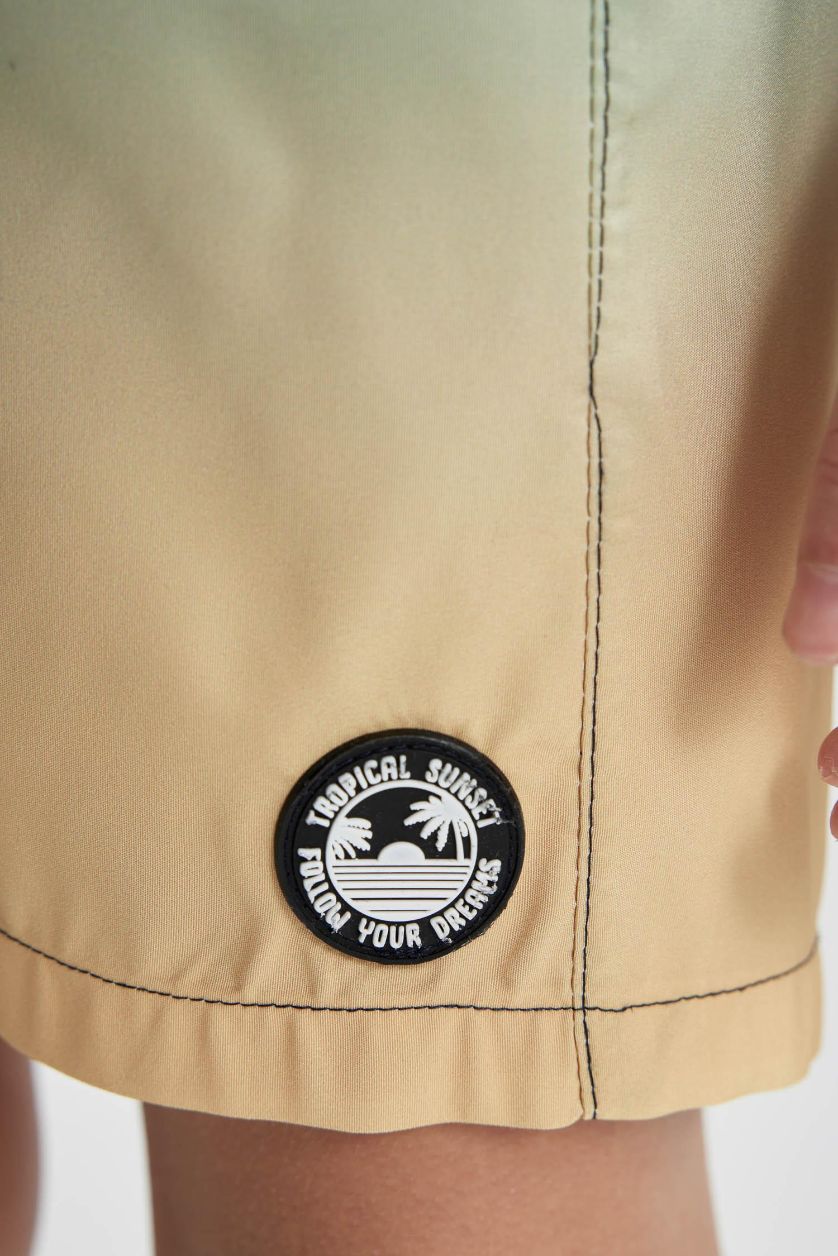 أولادي أزرق شورت بحر اولادي قصة عادية