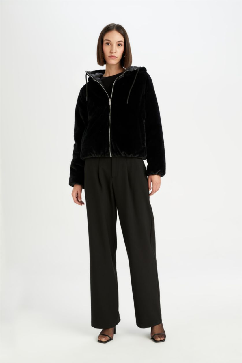 Kadın Siyah Su İtici Şişme Mont Kapüşonlu Çift Taraflı Fermuarlı Cepli Pelüş