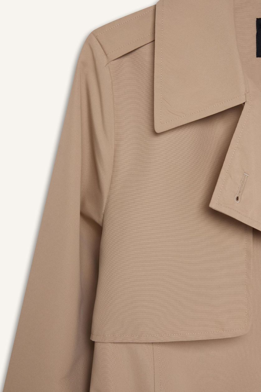 Kadın Camel Su Geçirmez Mevsimlik Trençkot Kruvaze Yaka Düğmeli Cepli Kemerli Apoletli