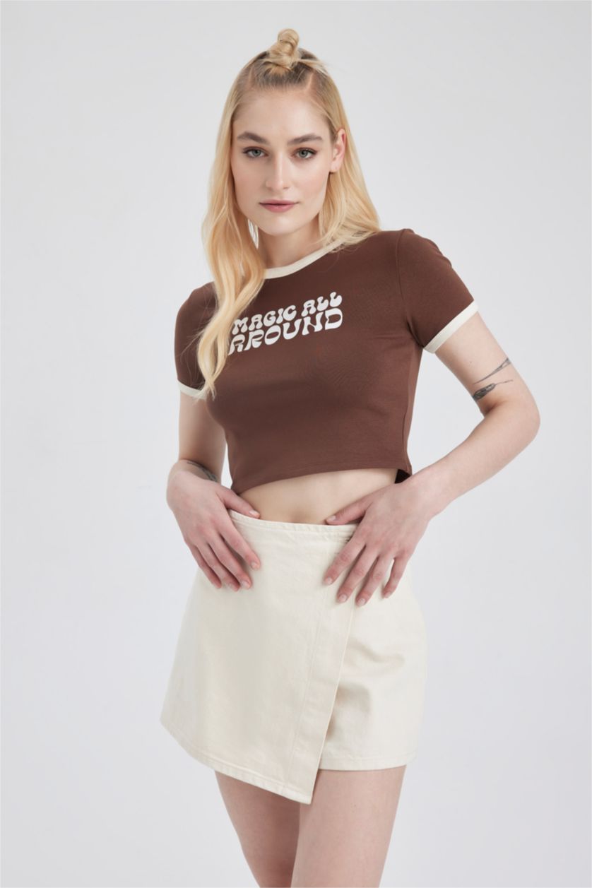 Kadın Kahve Fıtted Bisiklet Yaka Baskılı Ribana Kısa Kollu Tişört