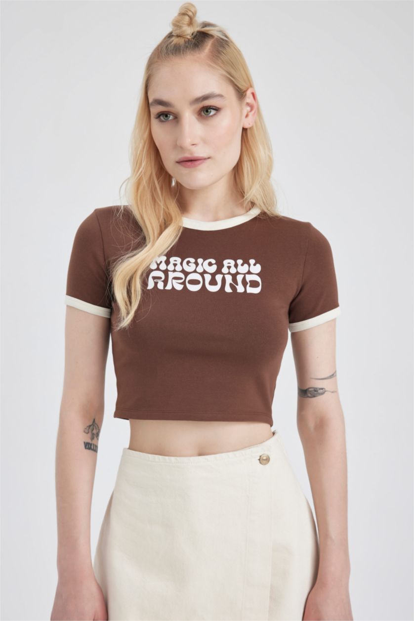 Kadın Kahve Fıtted Bisiklet Yaka Baskılı Ribana Kısa Kollu Tişört