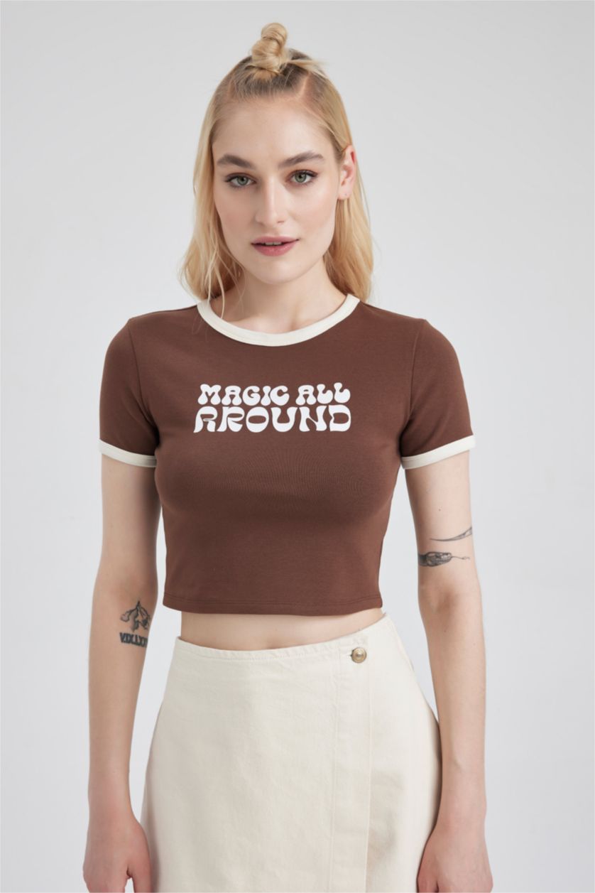 Kadın Kahve Fıtted Bisiklet Yaka Baskılı Ribana Kısa Kollu Tişört