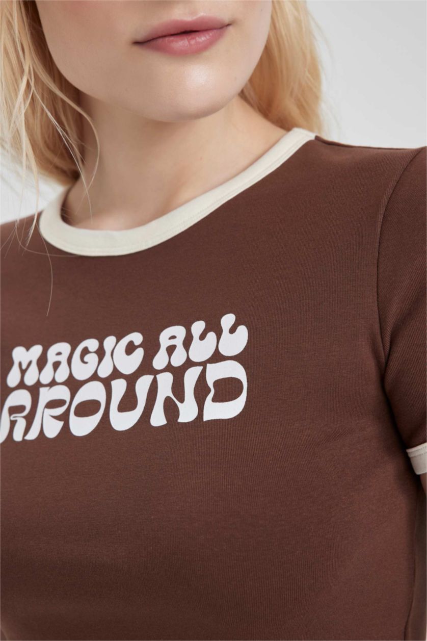 Kadın Kahve Fıtted Bisiklet Yaka Baskılı Ribana Kısa Kollu Tişört