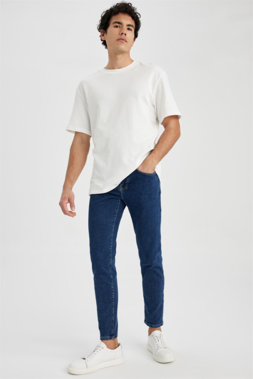 Мужчины Темно-голубой Джинсы Slim Tapered Fit приталенного кроя со средней талией