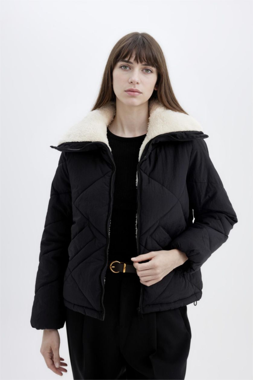 Kadın Siyah Su Geçirmez Puffer Şişme Mont  Kapitoneli İçi Suni Kürklü Rüzgar Geçirmez Cepli